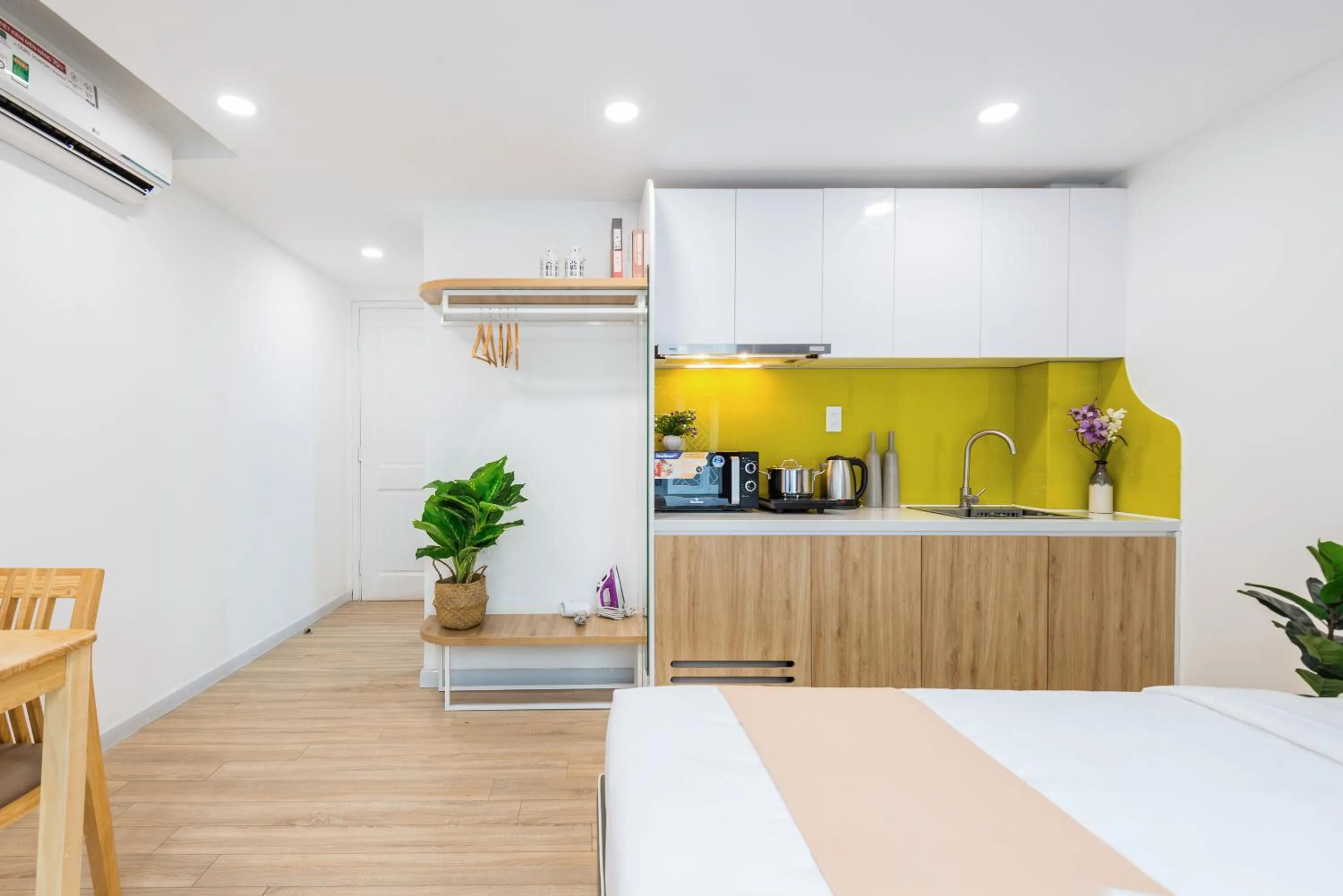 Kitchen or kitchenette, Bed in Cozrum Homes - Saphera Residence