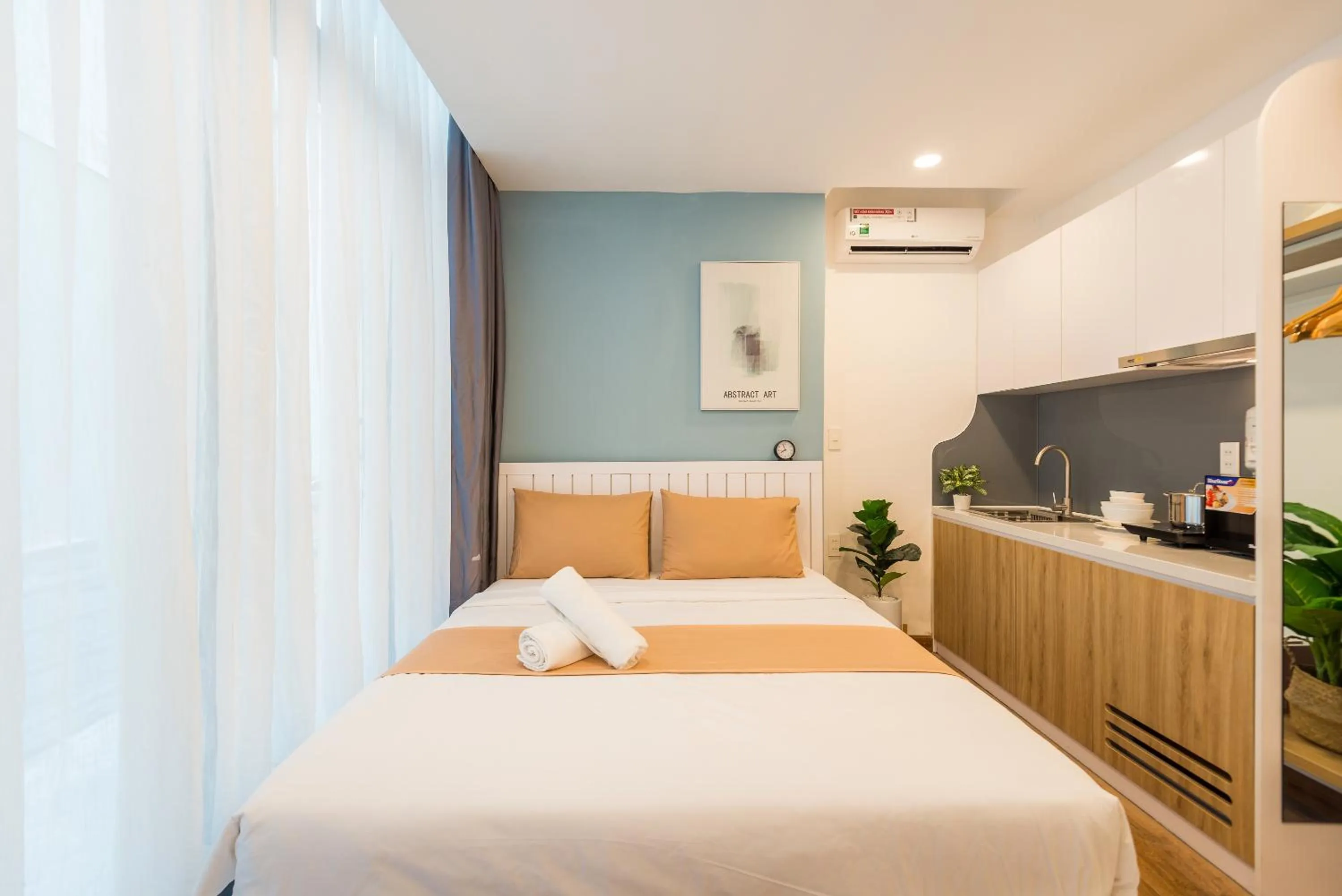 Photo of the whole room, Bed in Cozrum Homes - Saphera Residence