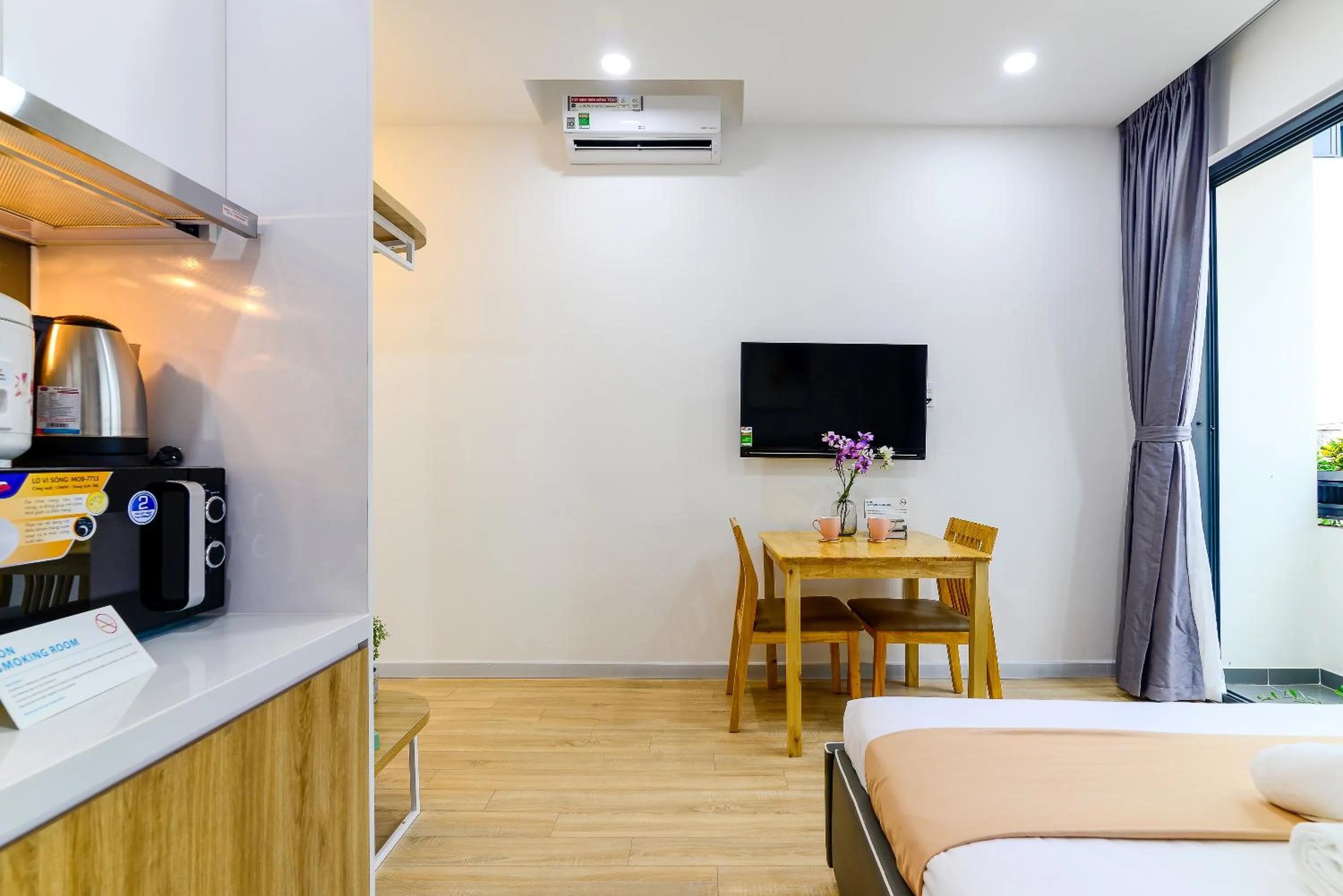 Living room, Bed in Cozrum Homes - Saphera Residence