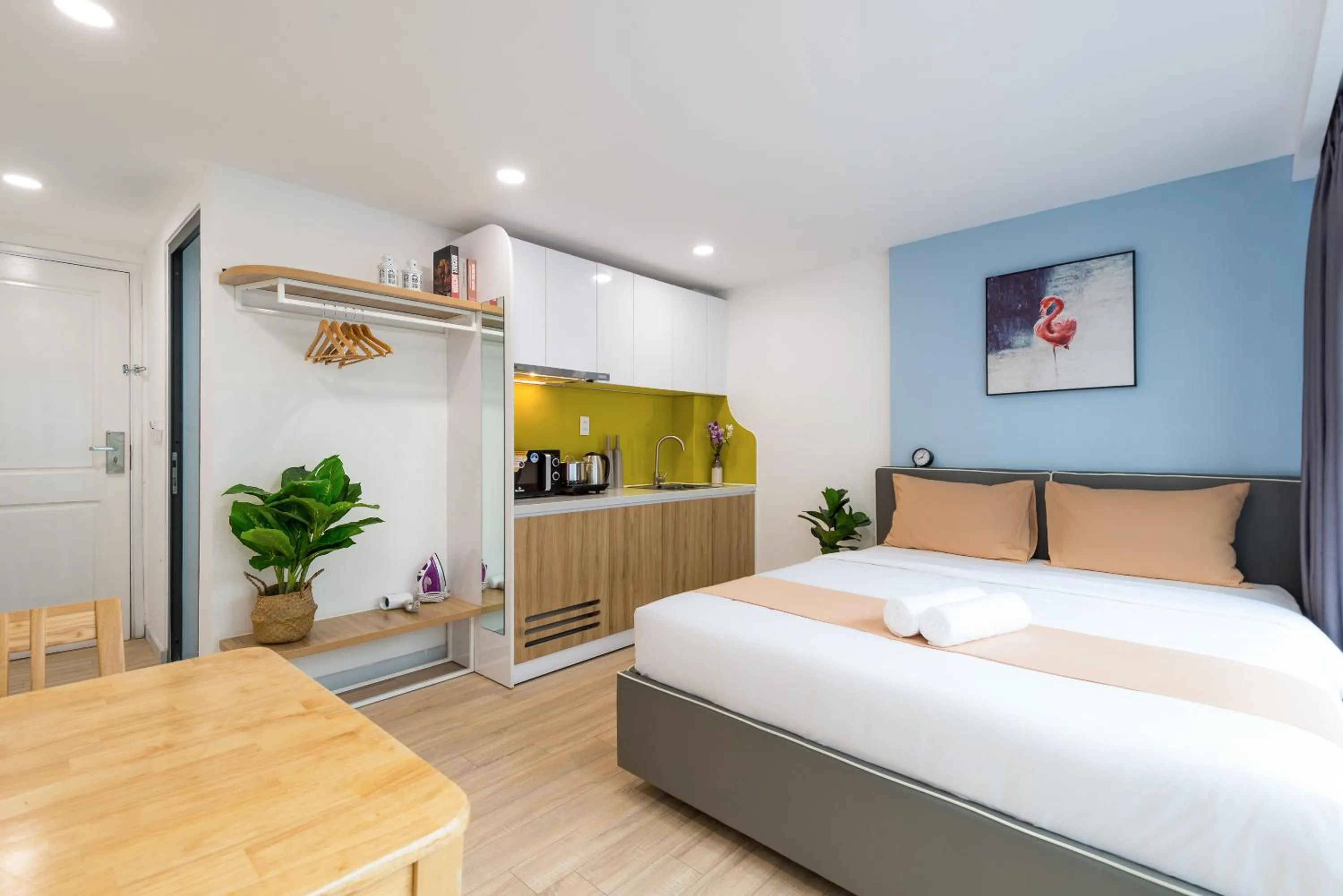 Photo of the whole room, Bed in Cozrum Homes - Saphera Residence