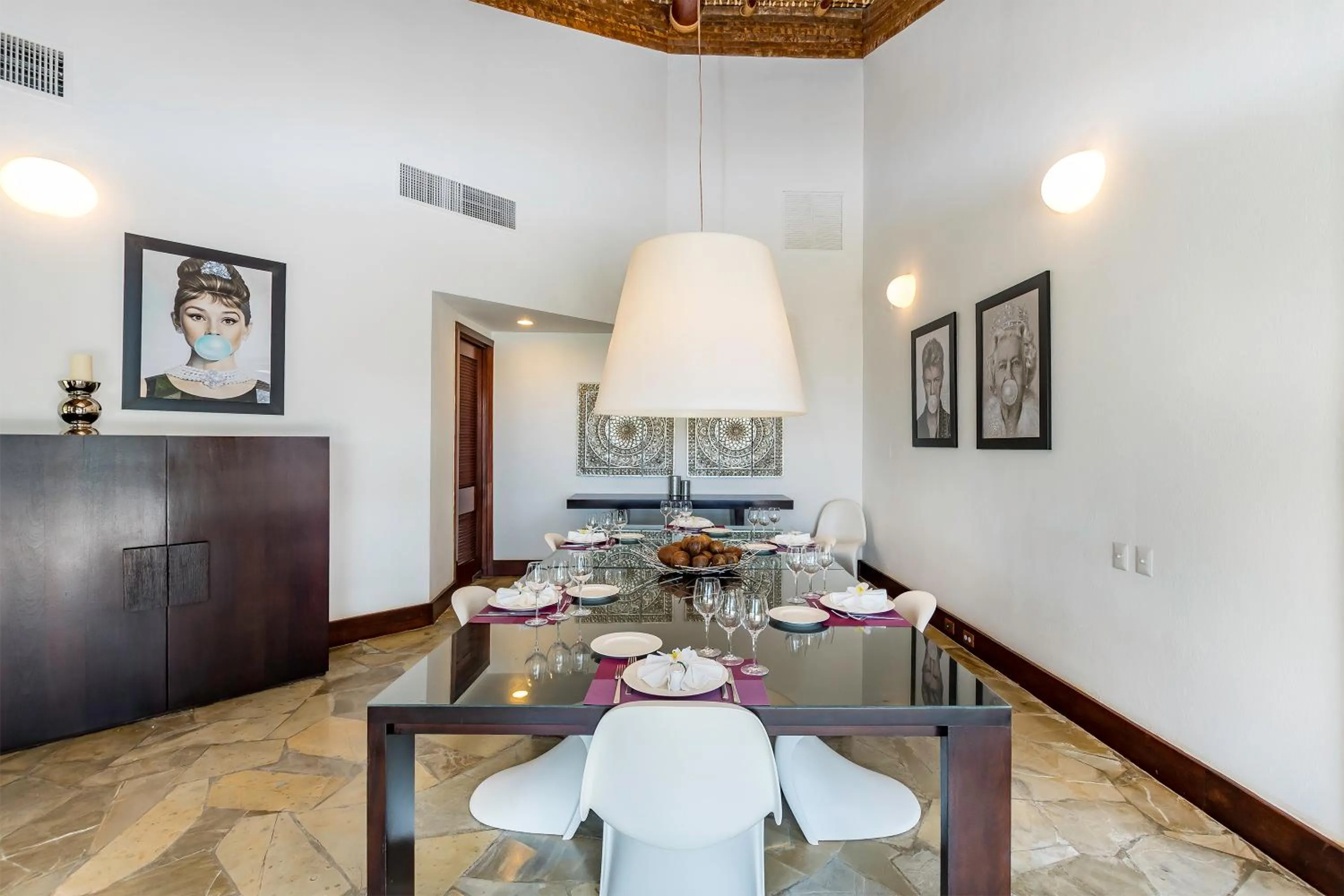 Living room in Unique Villa with Ocean and River Views - Staff & Golf Carts