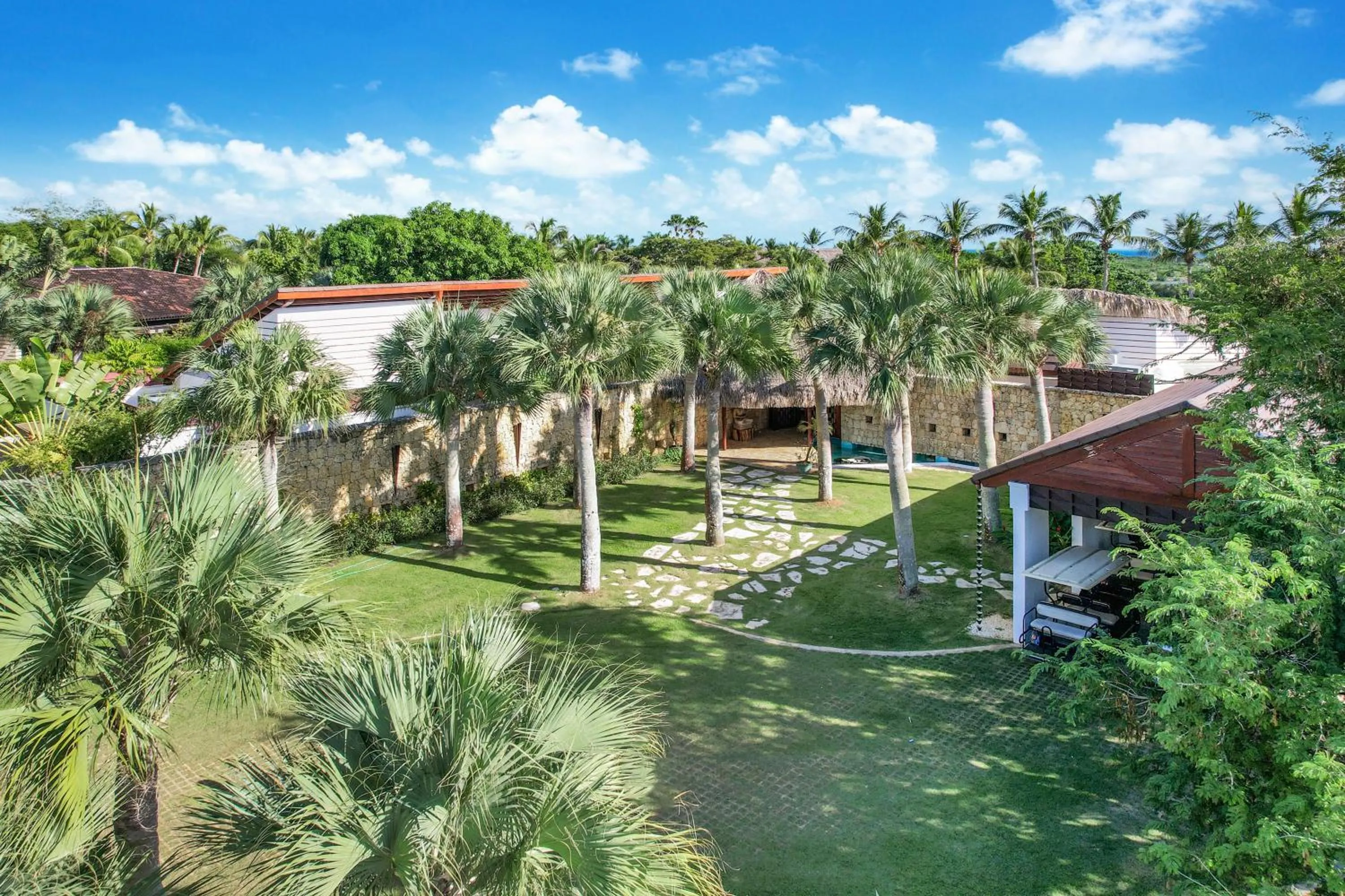 Facade/entrance in Unique Villa with Ocean and River Views - Staff & Golf Carts