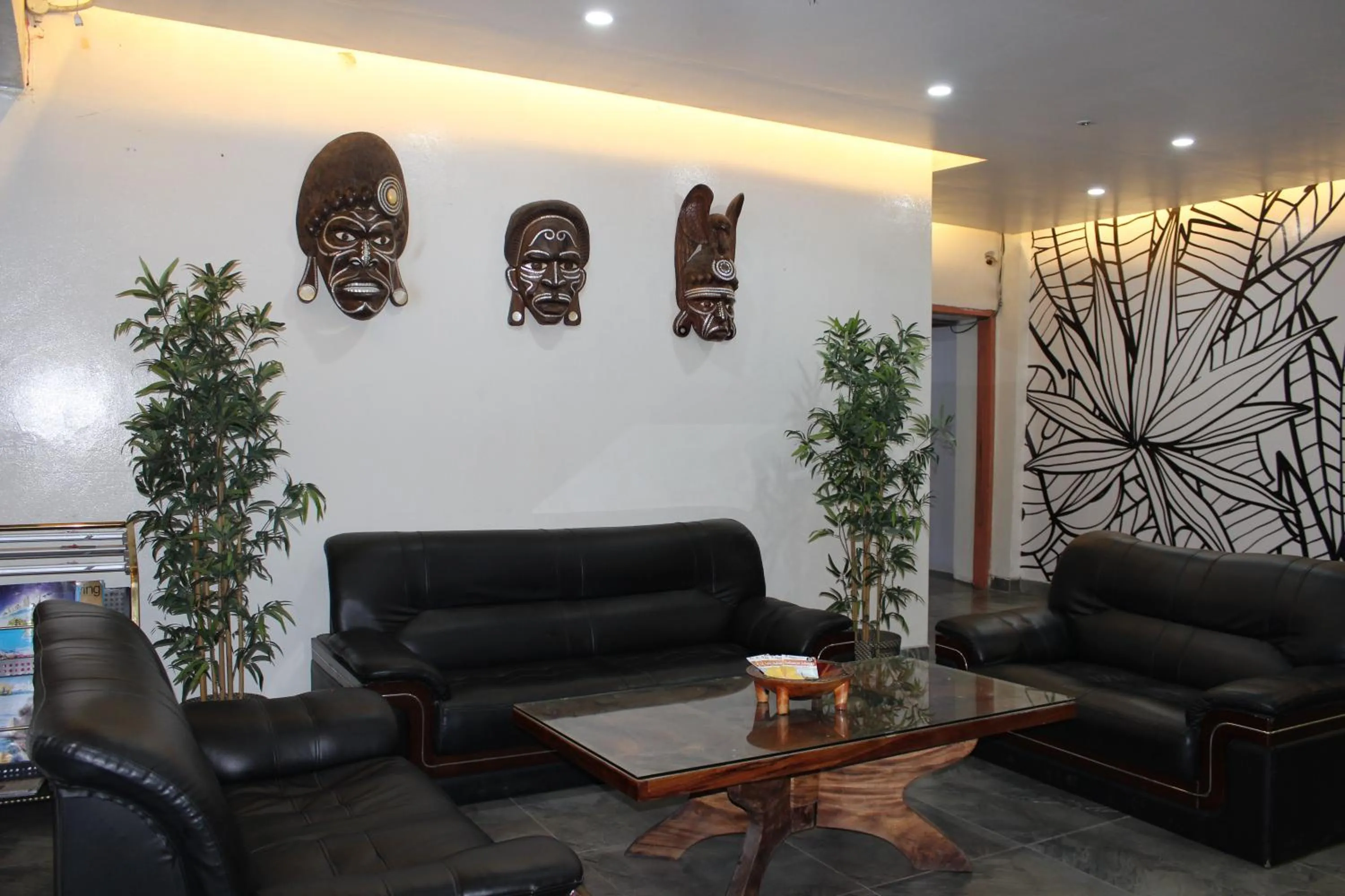 Pacific Crown Hotel