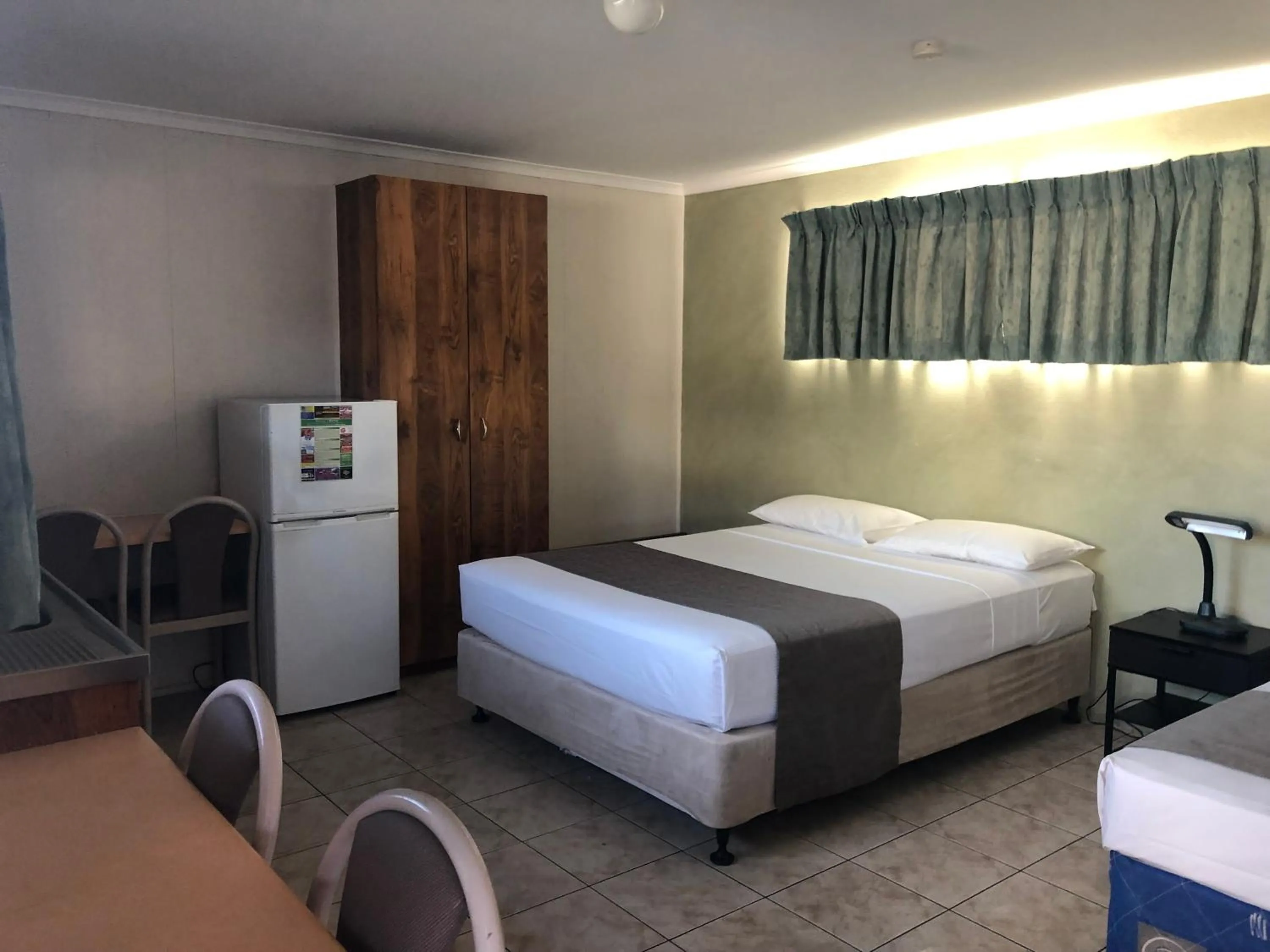 Bed in Mackay Motor Inn