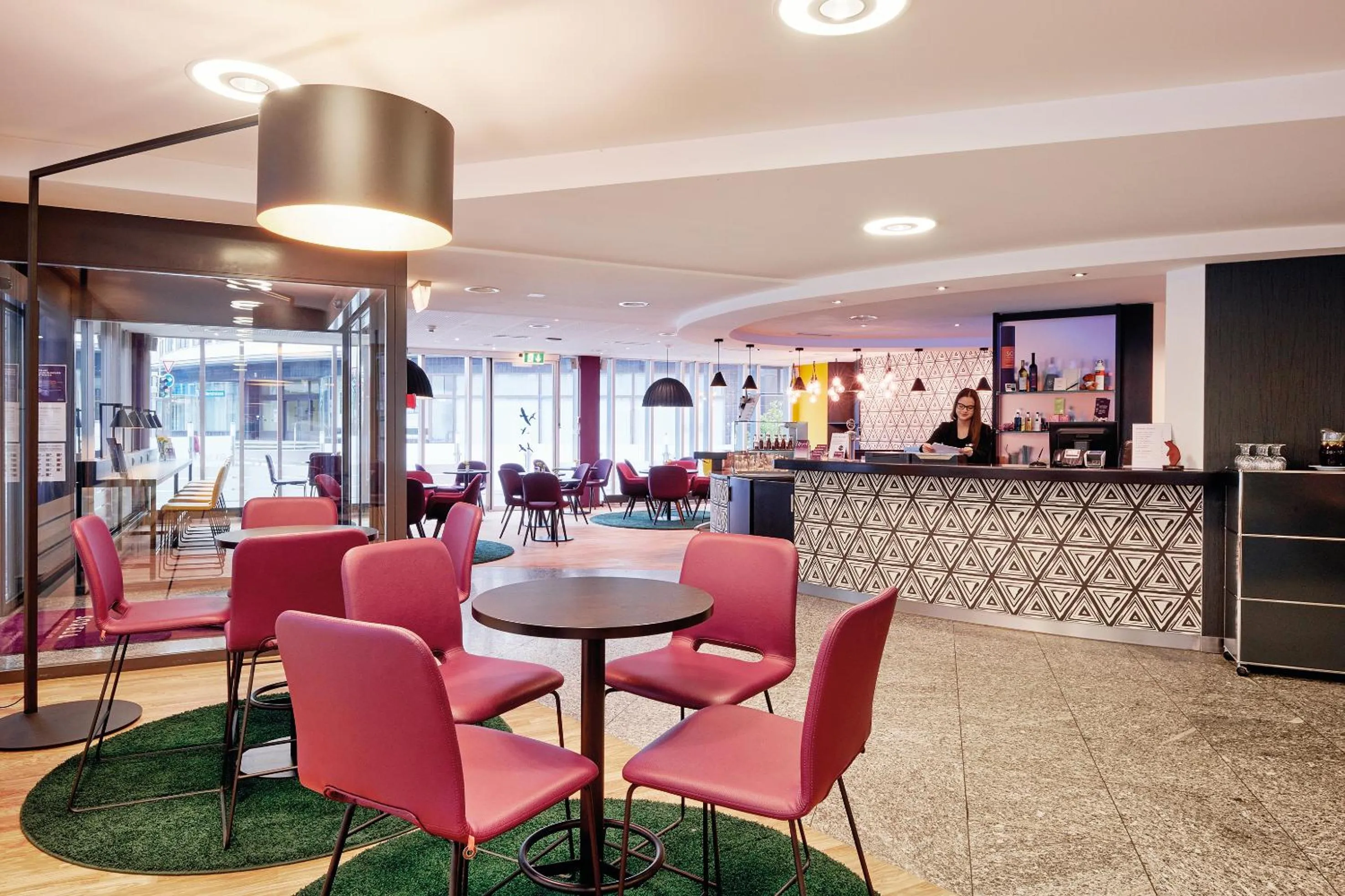 Lobby or reception in Sorell Business Hotel Ador Bern