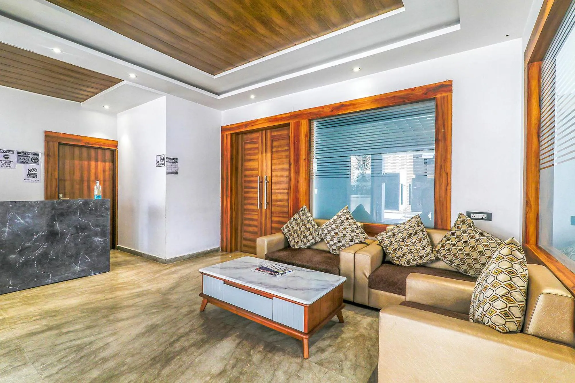 Seating area in FabExpress Global Inn New