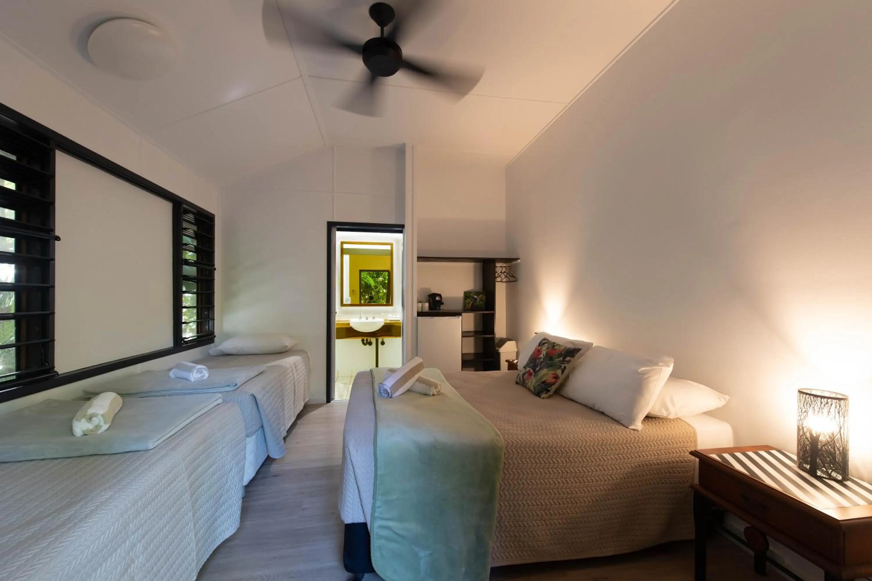 Bedroom, Bed in Cape Trib Beach House