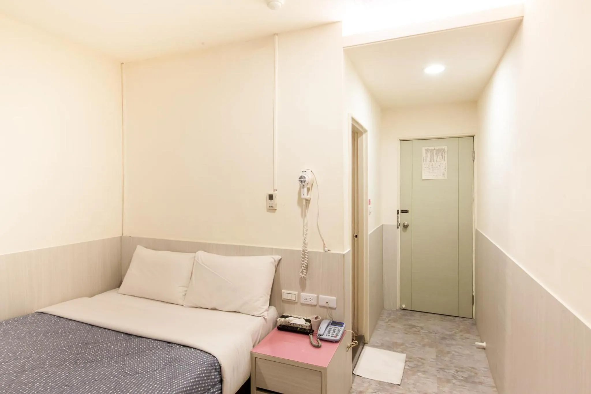 Bed in Ruei Gung Business Hotel Kaohsiung