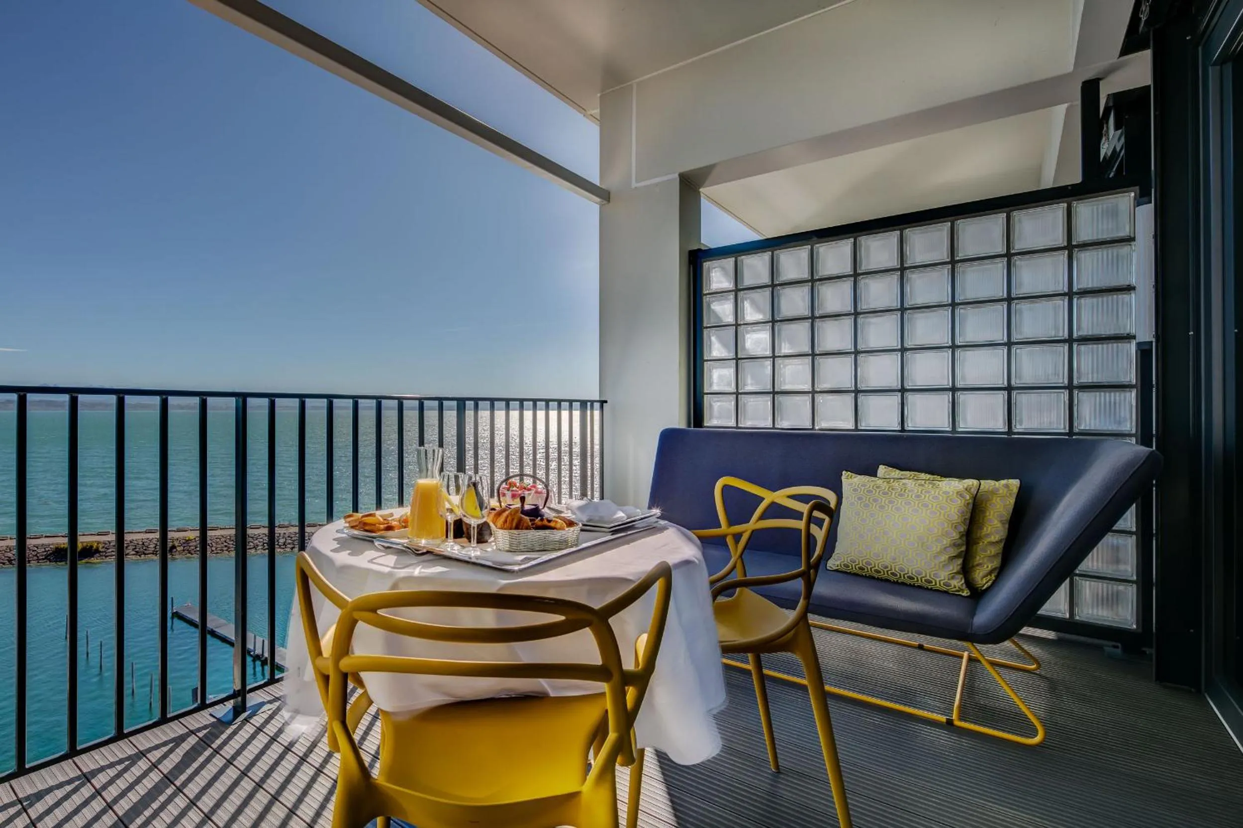 Balcony/Terrace in Hotel Beaulac