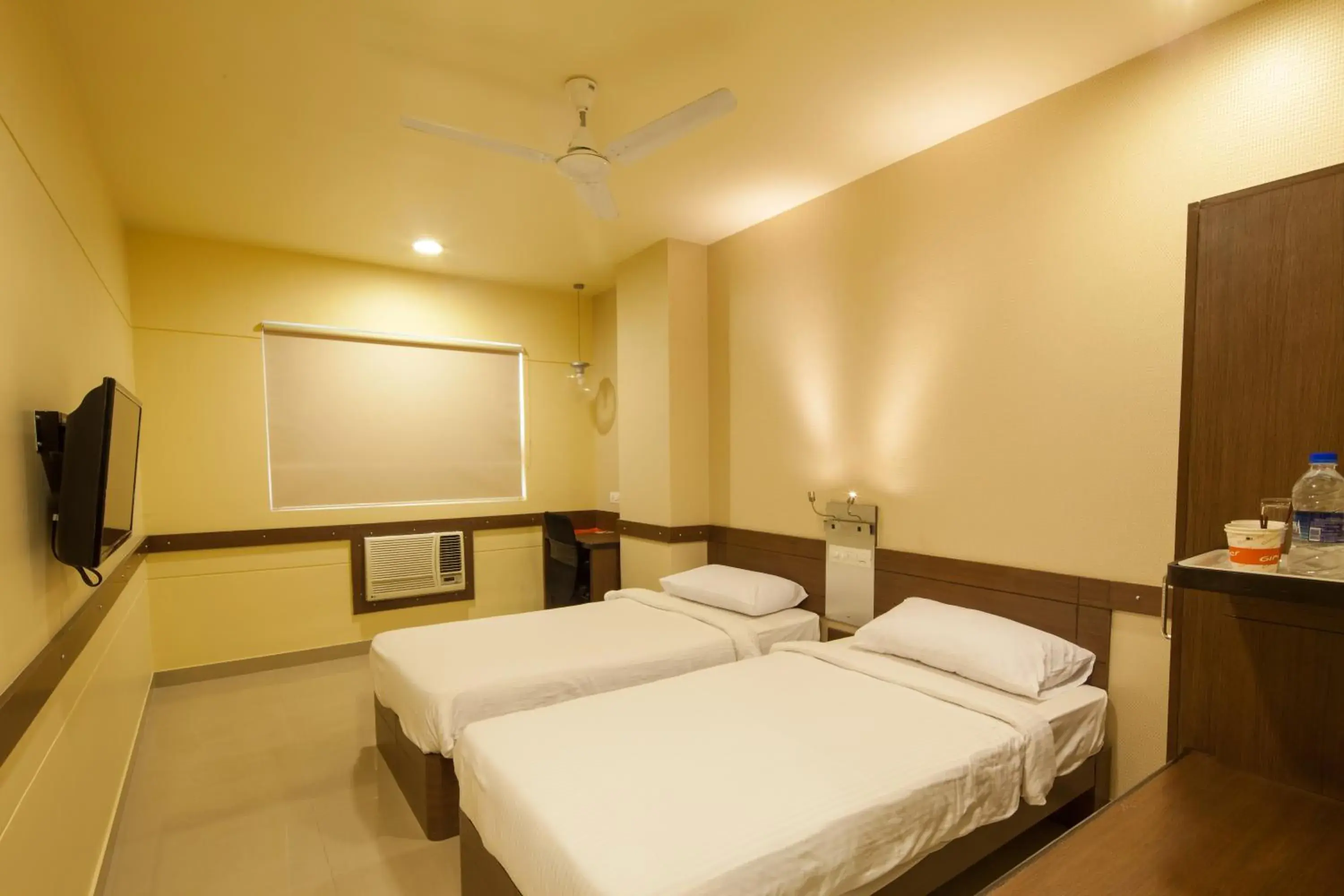 Twin Room - single occupancy in Ginger Noida 63 Twin Room - single occupancy in Ginger Noida 63