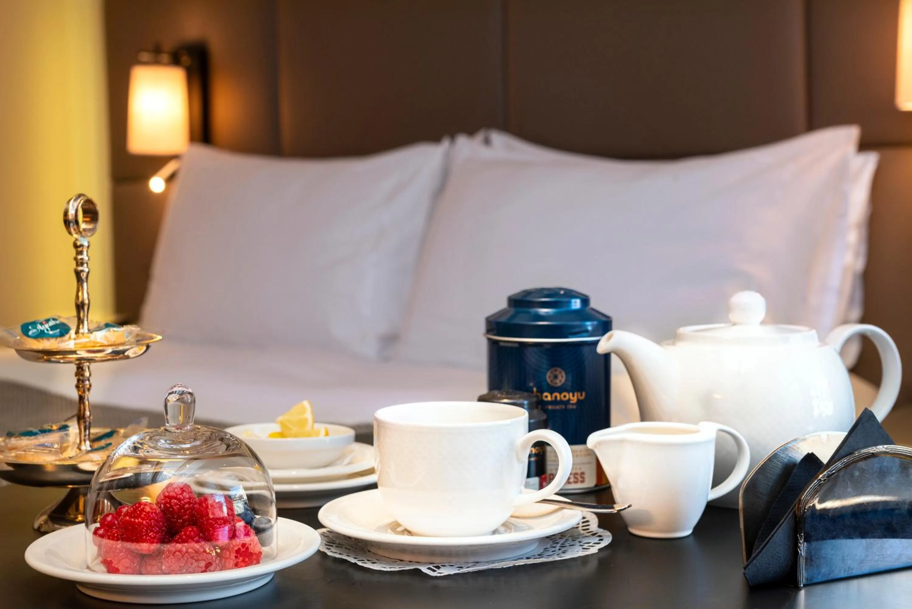 Bedroom in Hôtel Les Armures