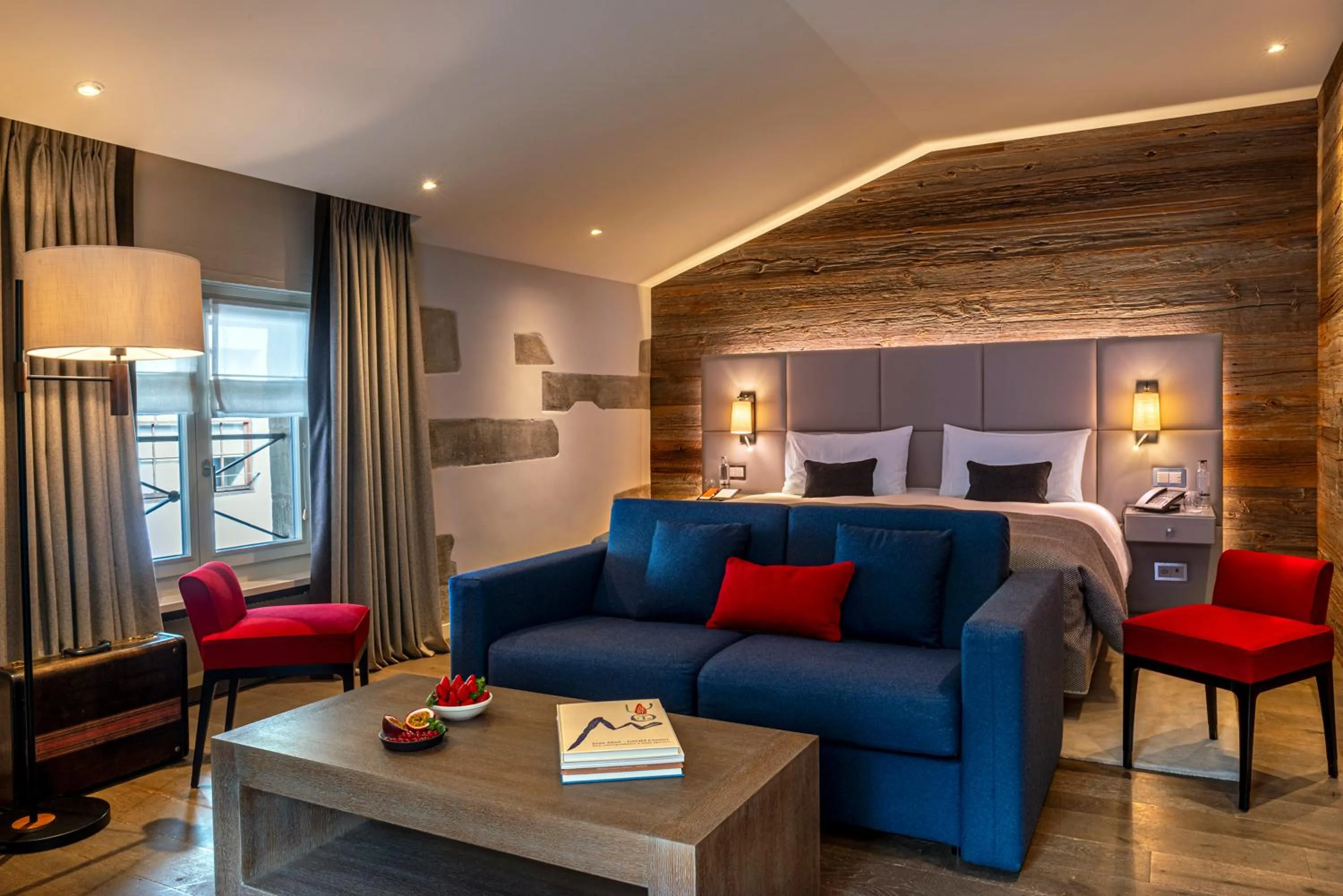 Photo of the whole room, Bed in Hôtel Les Armures