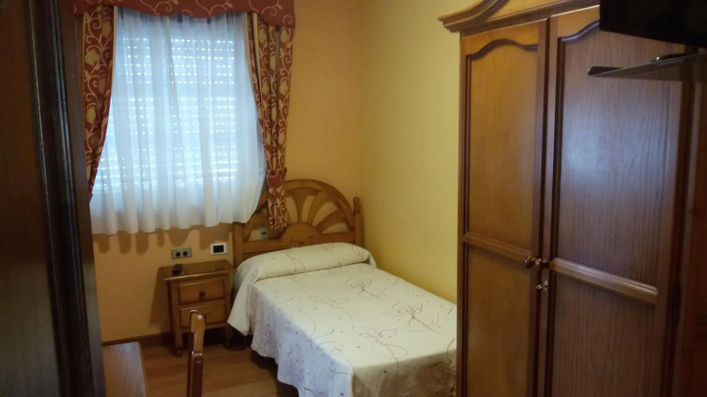 Bedroom, Bed in Hotel El Millón