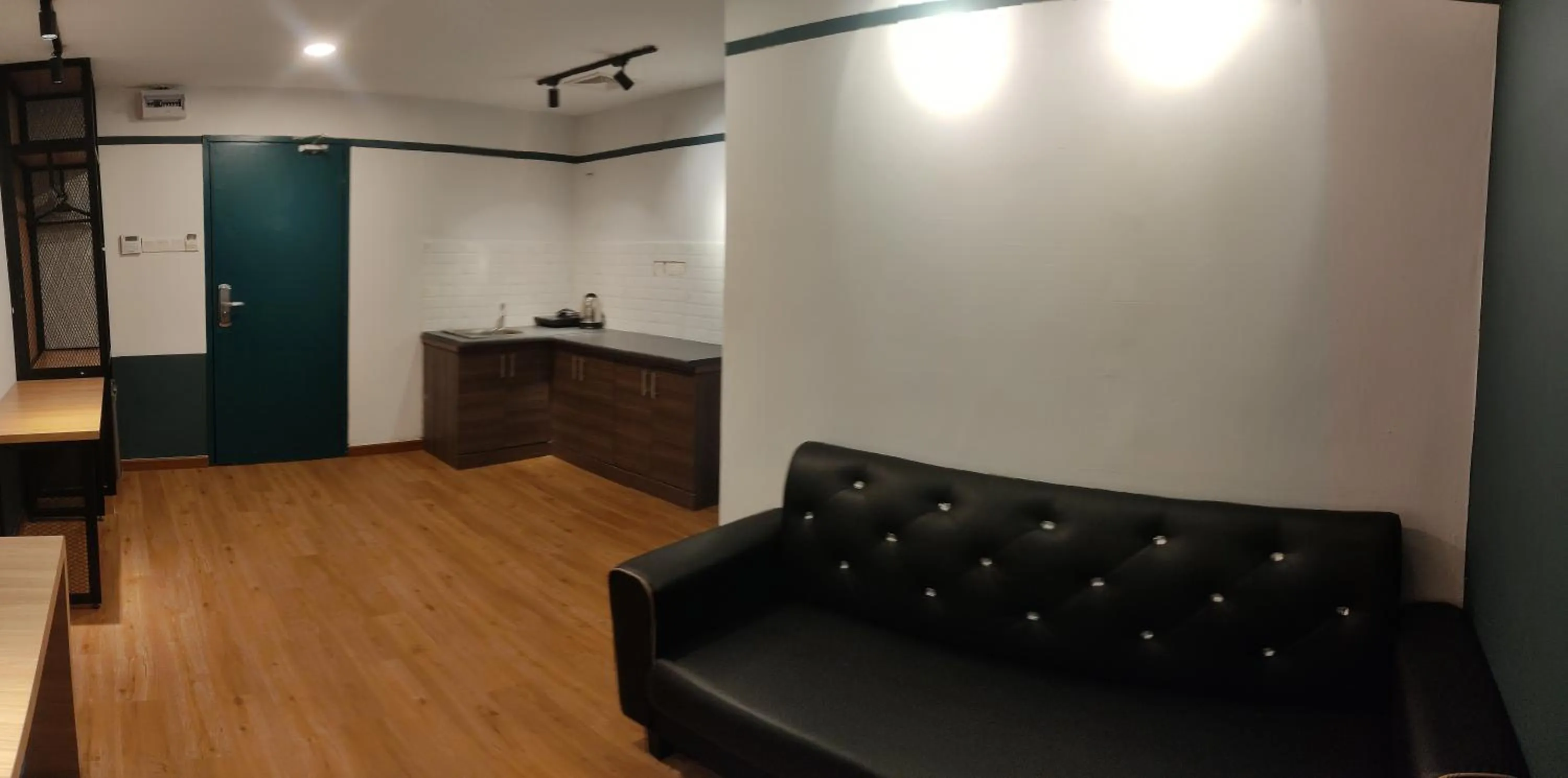 Seating area in Smile Hotel C180 Cheras Selatan