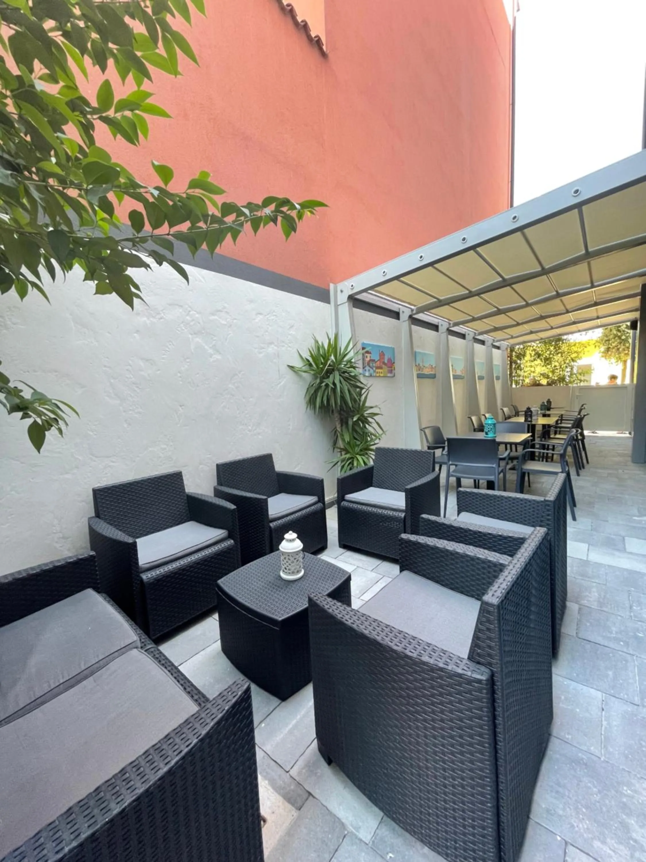 Patio in MAR60 Apartments