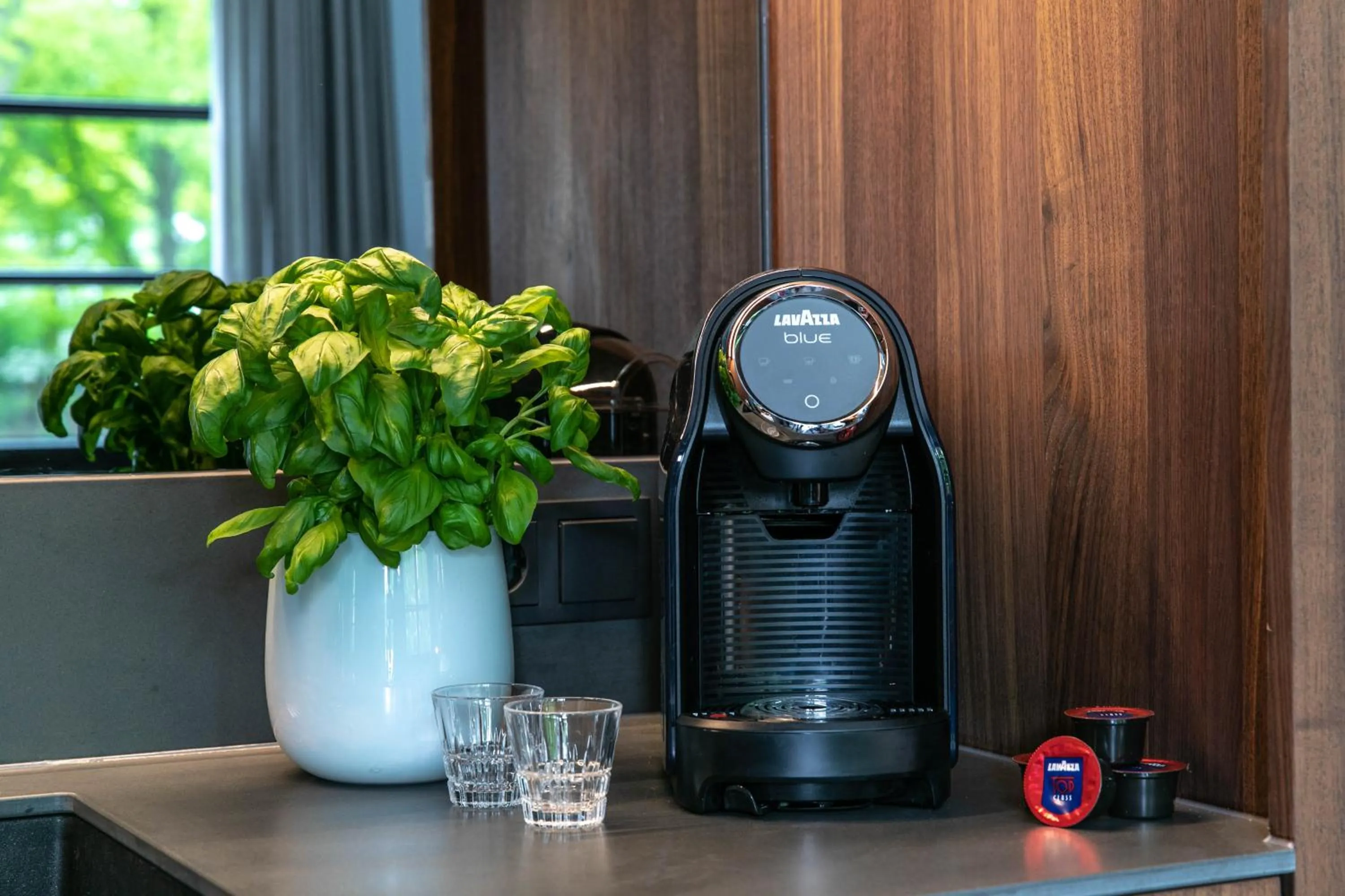 Coffee/tea facilities in The Roebbek x Hanse