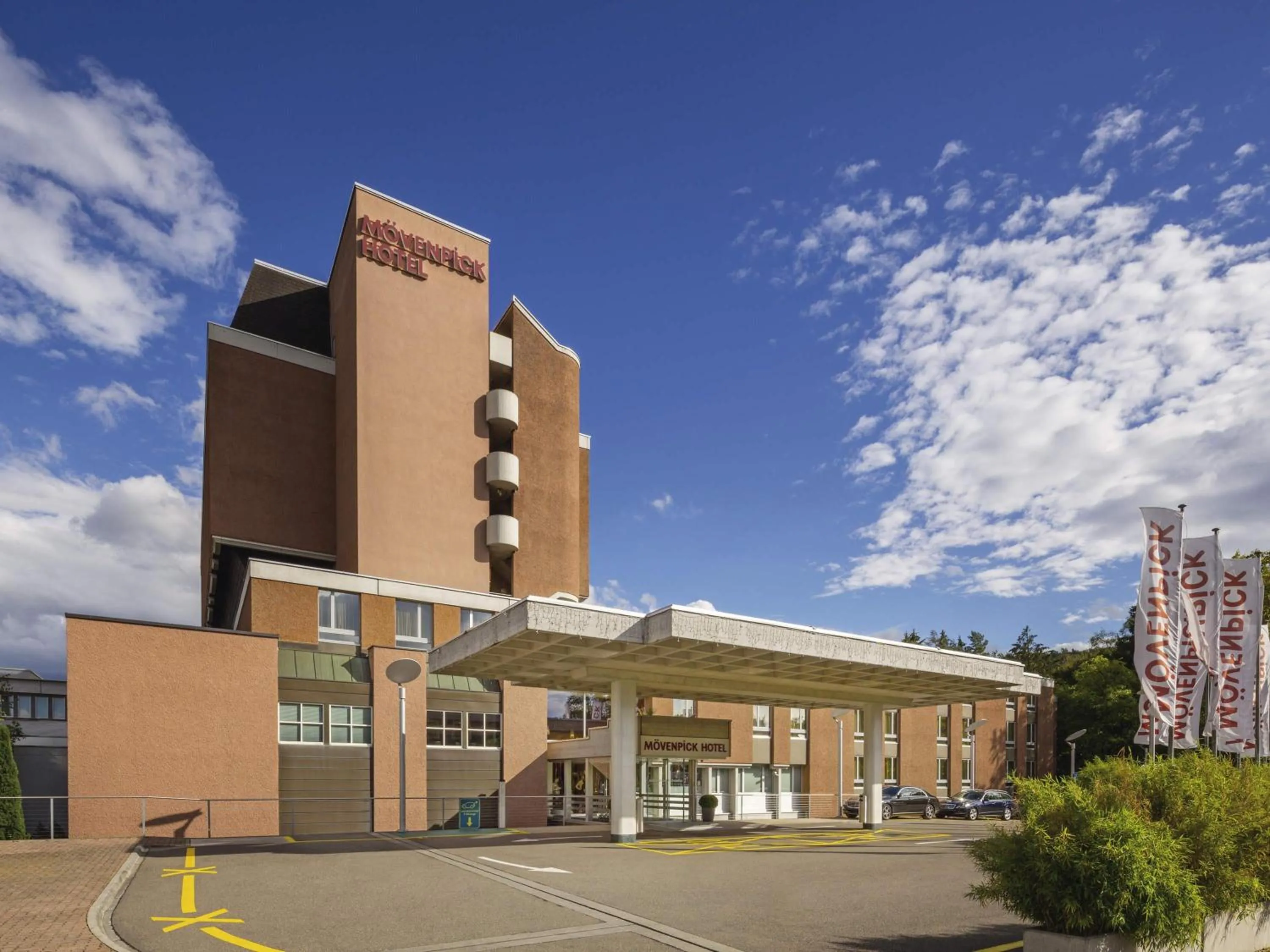 Property building in Mövenpick Hotel Zürich-Regensdorf