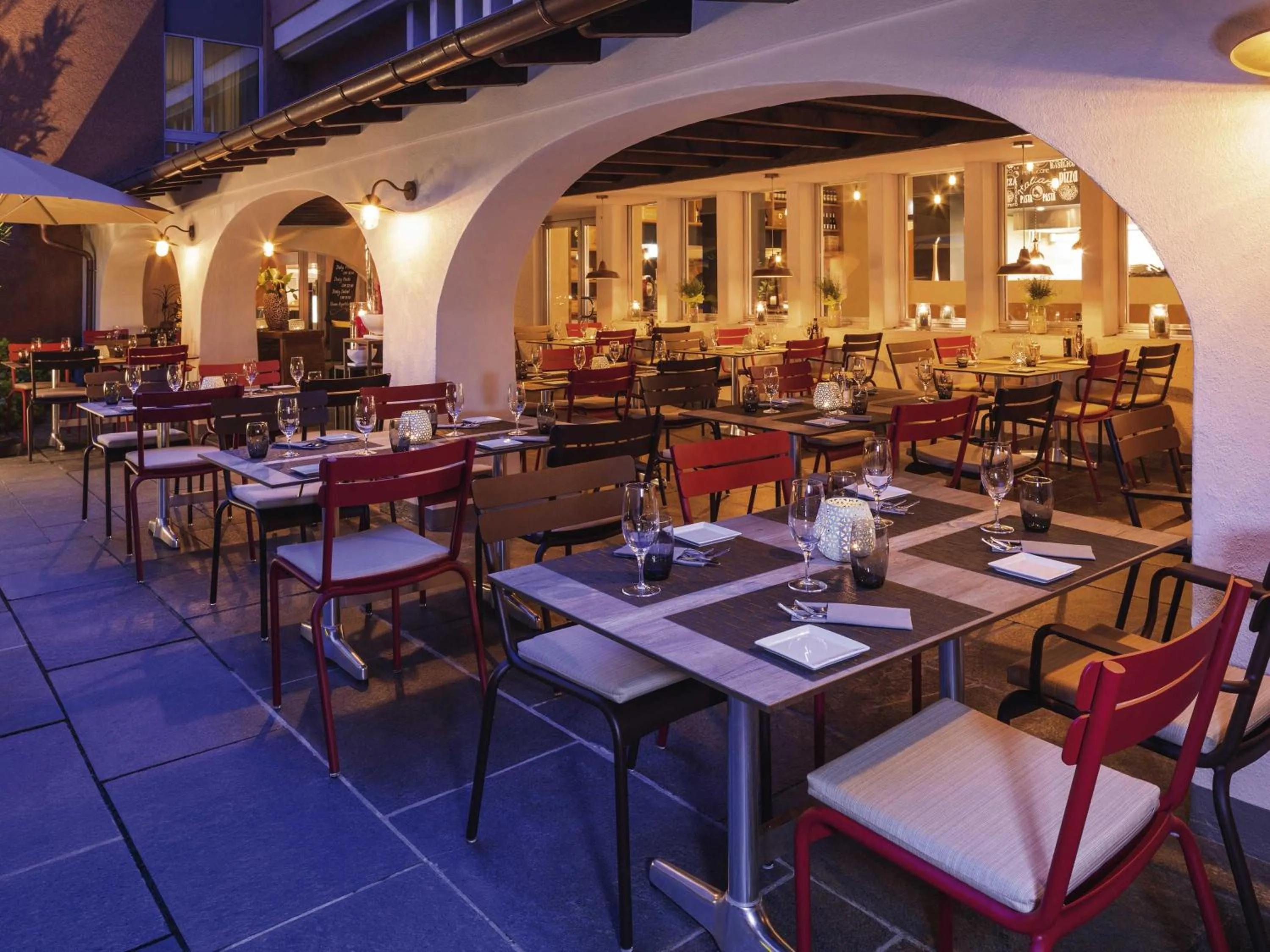 Restaurant/places to eat in Mövenpick Hotel Zürich-Regensdorf