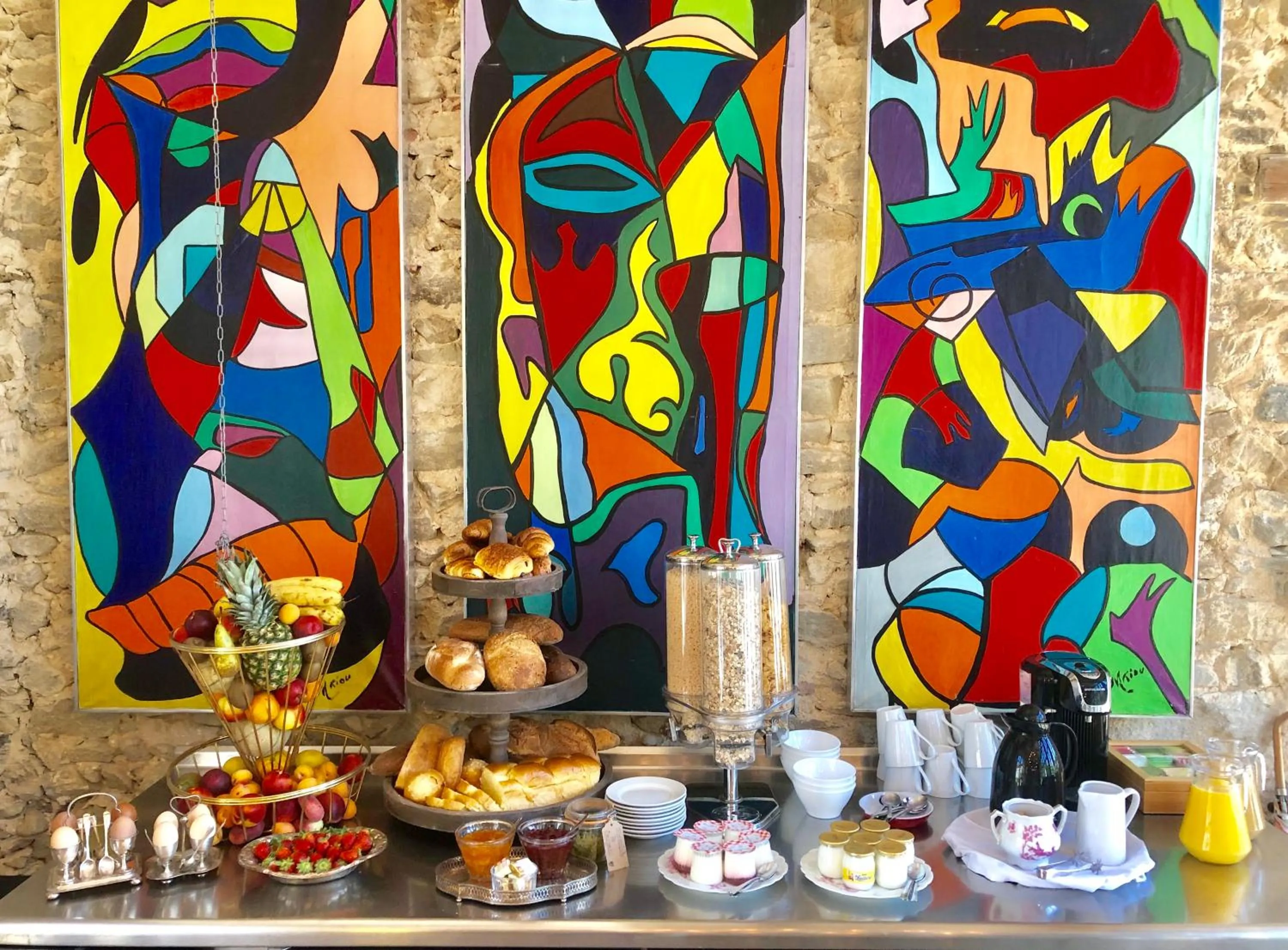 Breakfast in Chateau De La Goujonnerie