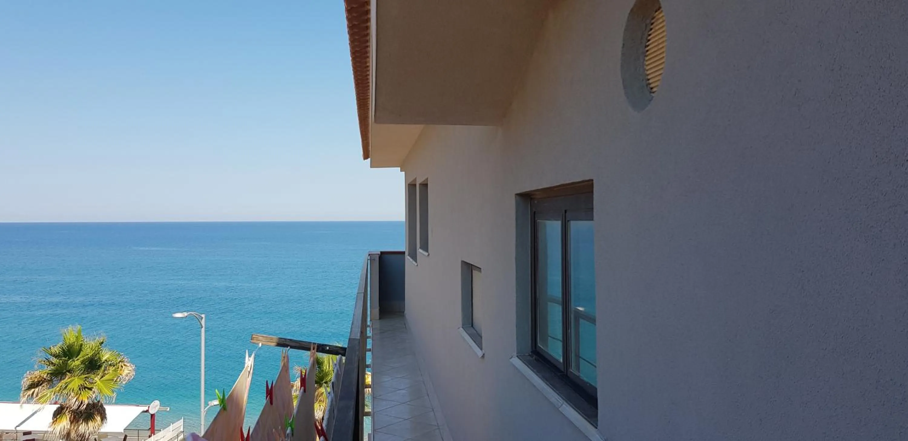 Property building in Abbronzatissima Capo d'Orlando