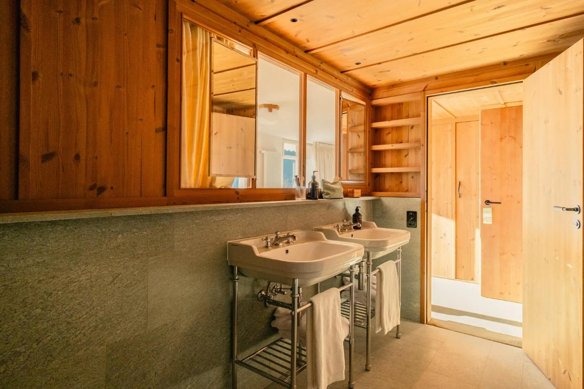 Photo of the whole room in Grand Hotel Belvedere, a Beaumier Hotel