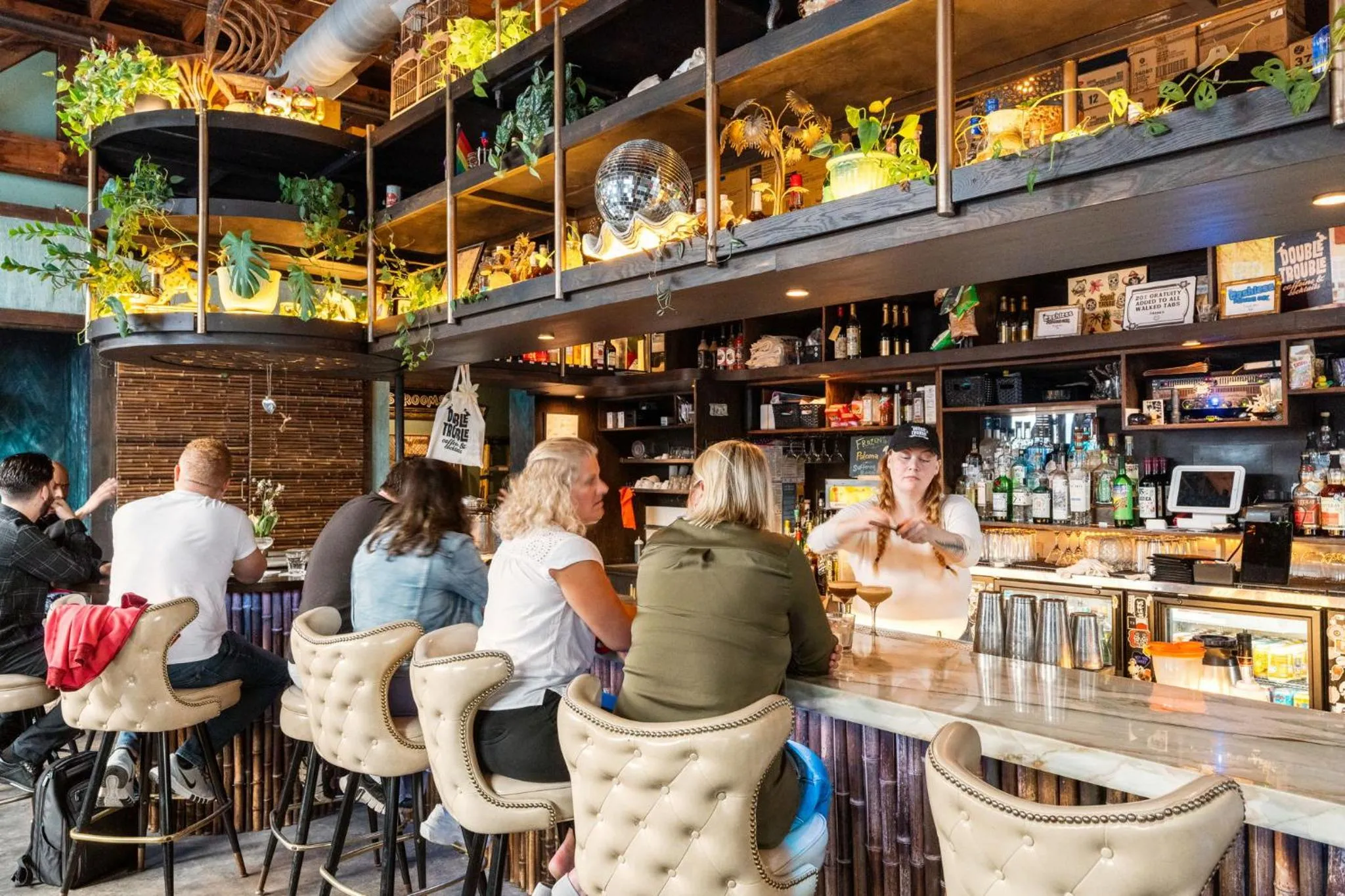 Restaurant/places to eat in Lodgeur Midtown, Houston - close to Downtown & Texas Medical Center
