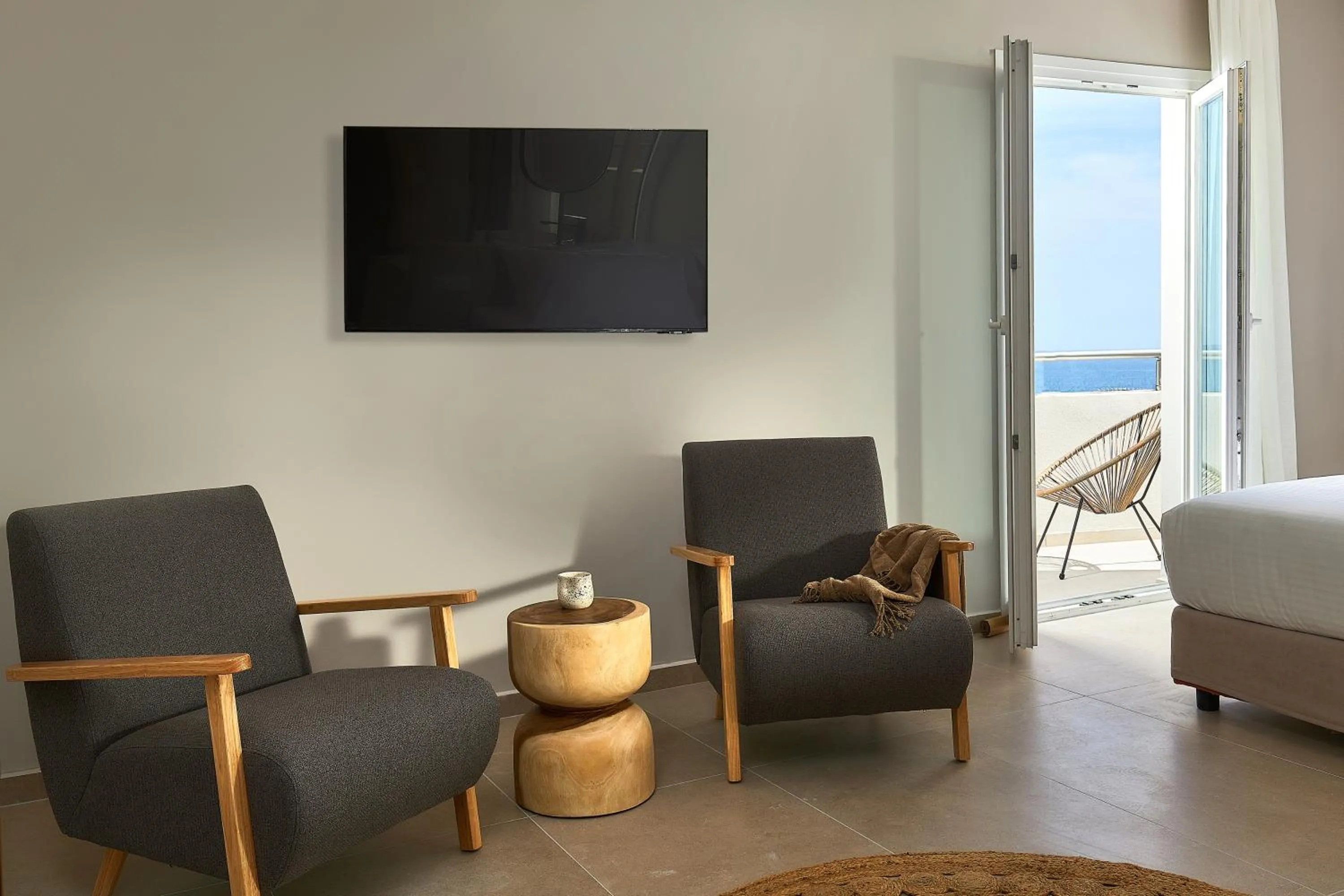 TV and multimedia in Memory Hotel