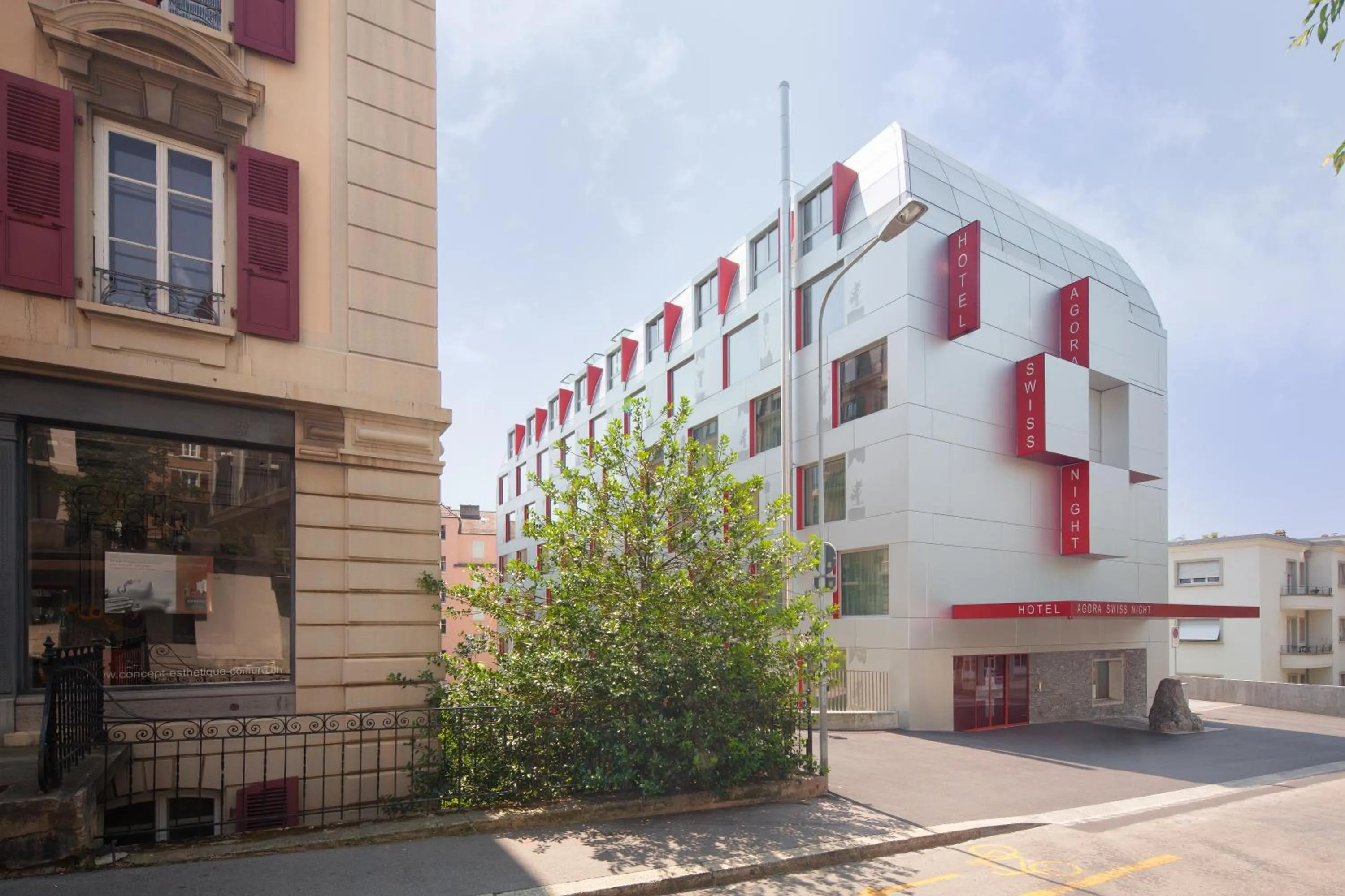 Property building in Agora Swiss Night by Fassbind