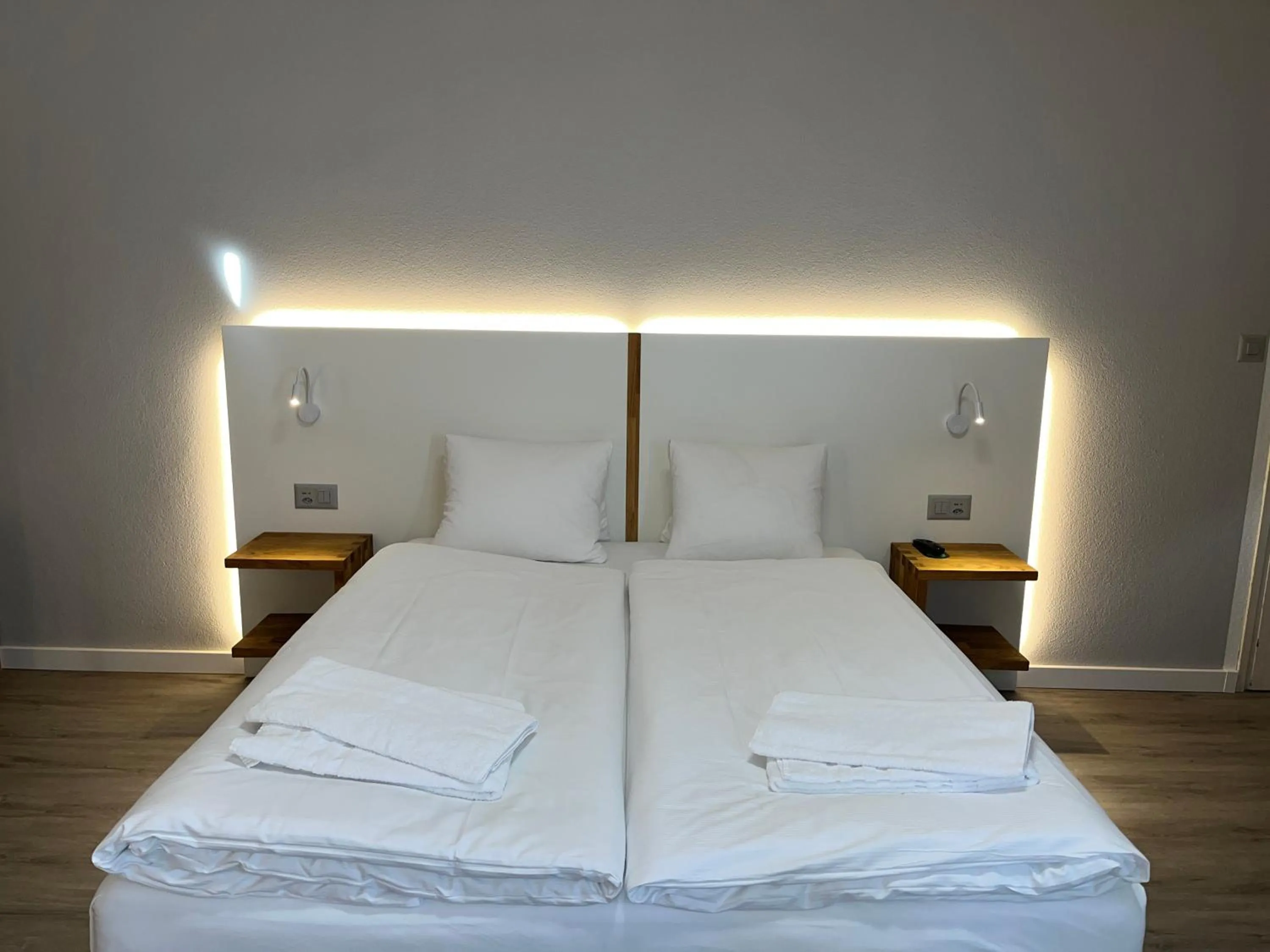 Photo of the whole room, Bed in Hotel Drei Könige