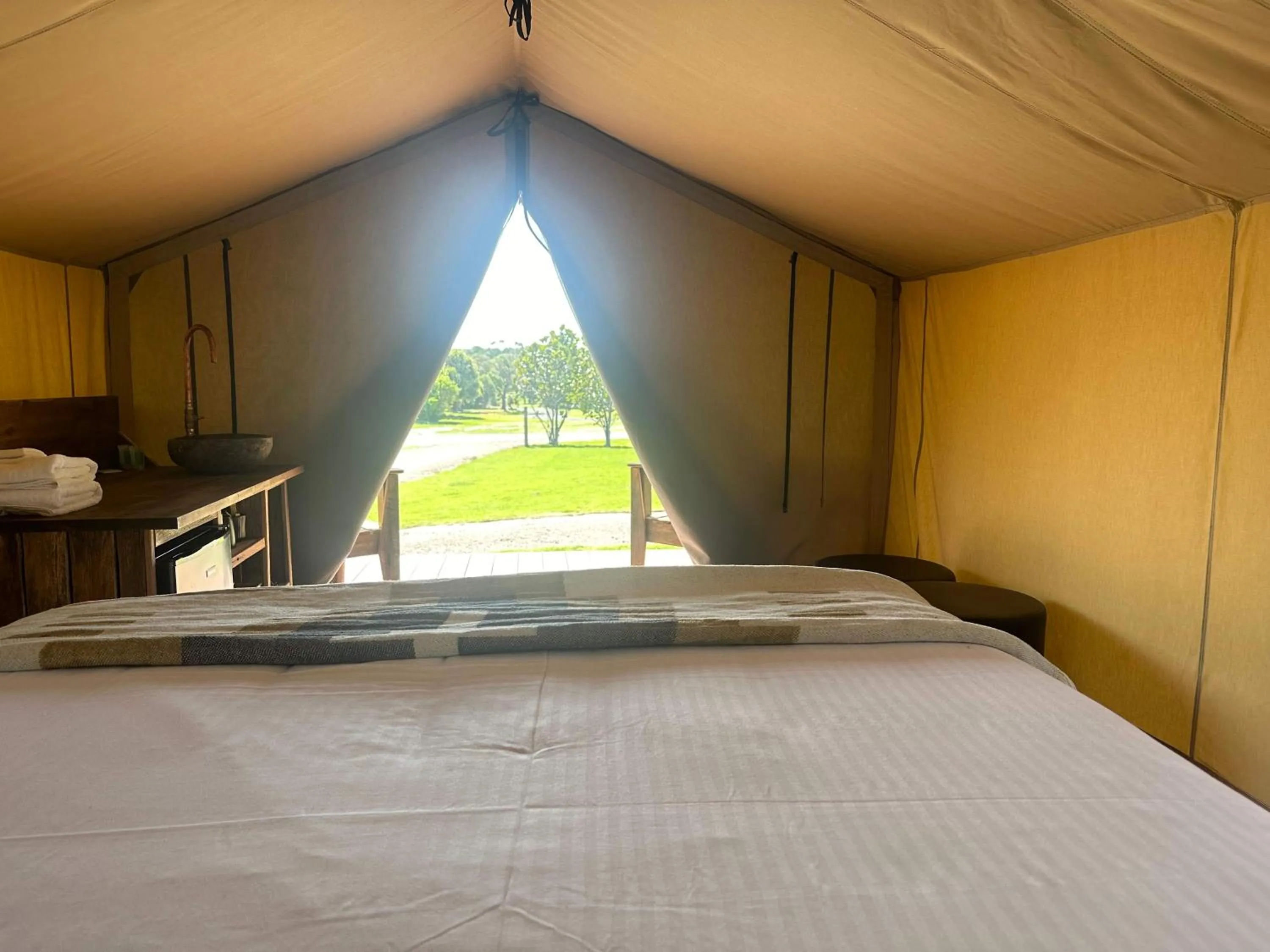 Photo of the whole room, Bed in Ballina Beach Nature Resort