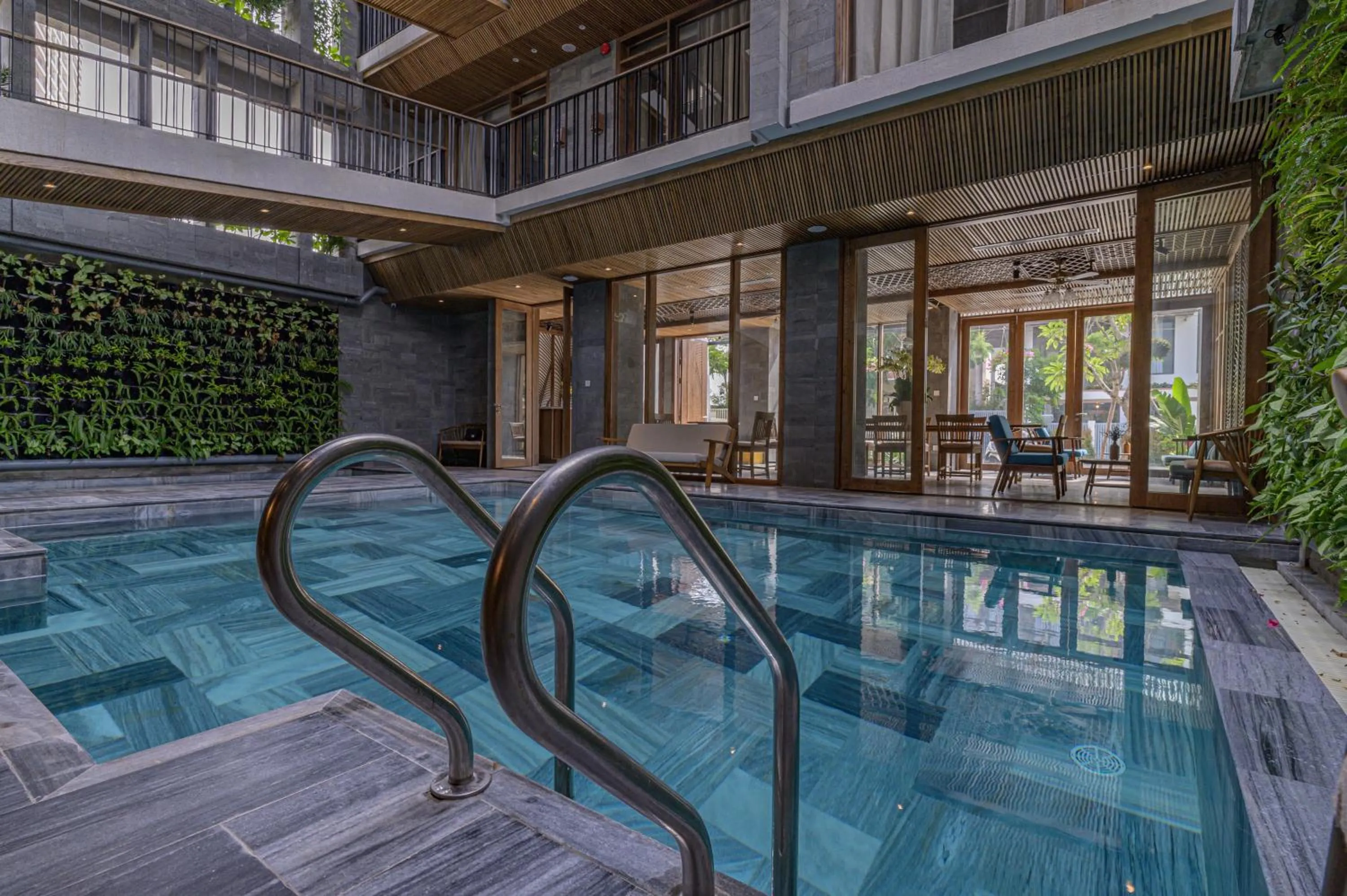 Swimming pool in Le Boutique Danang
