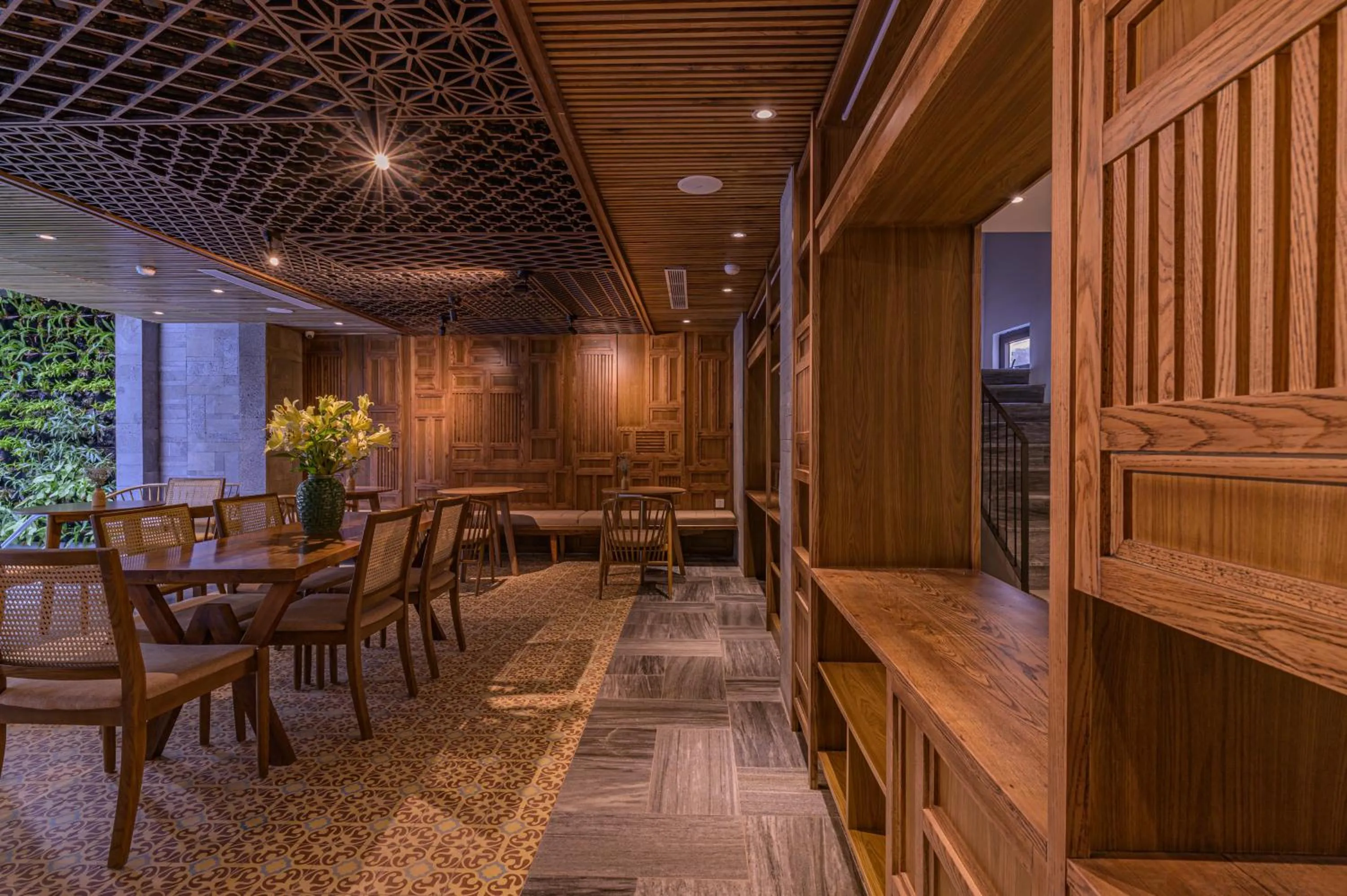 Restaurant/places to eat in Le Boutique Danang