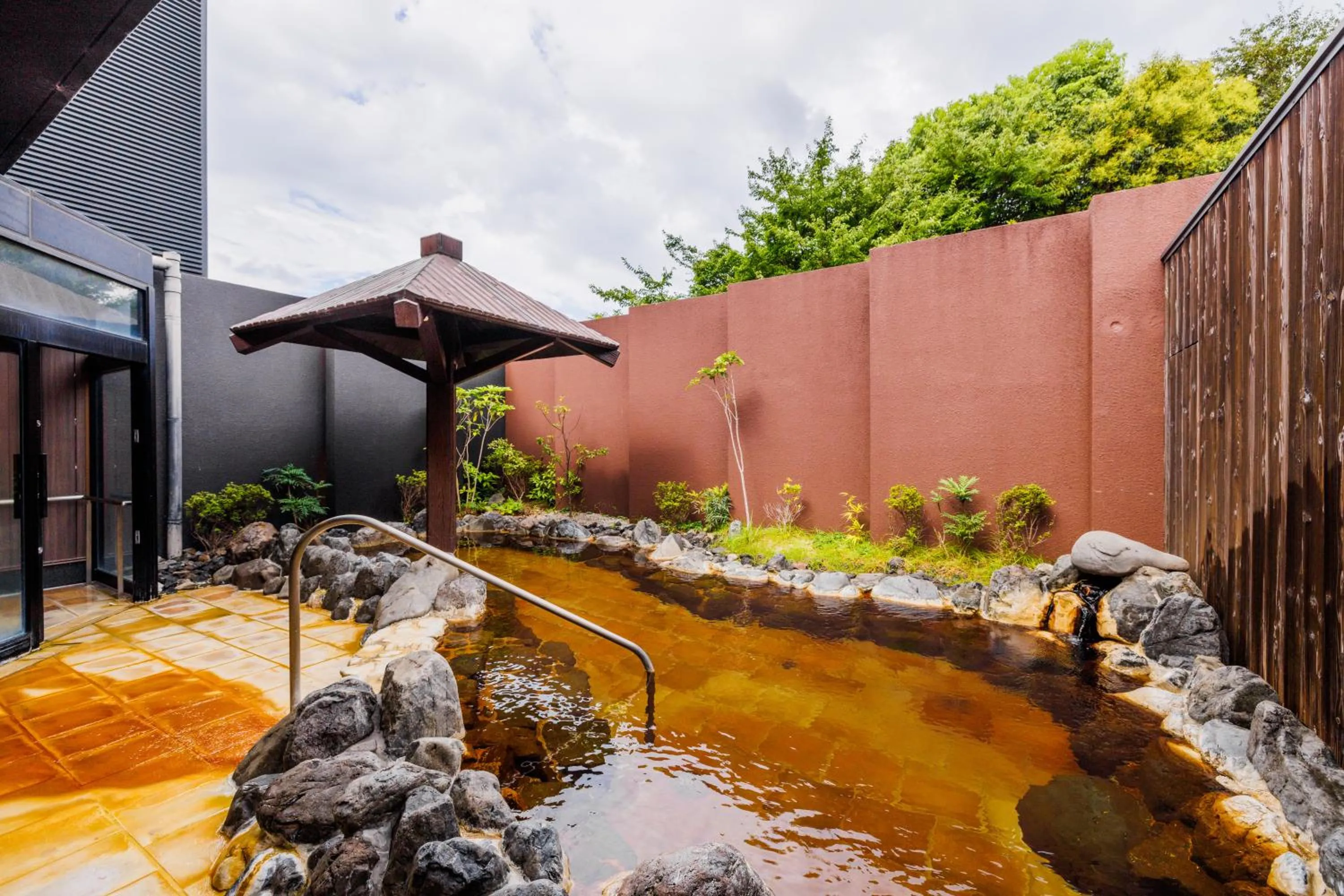 Hot Spring Bath in Kanponoyado Nara