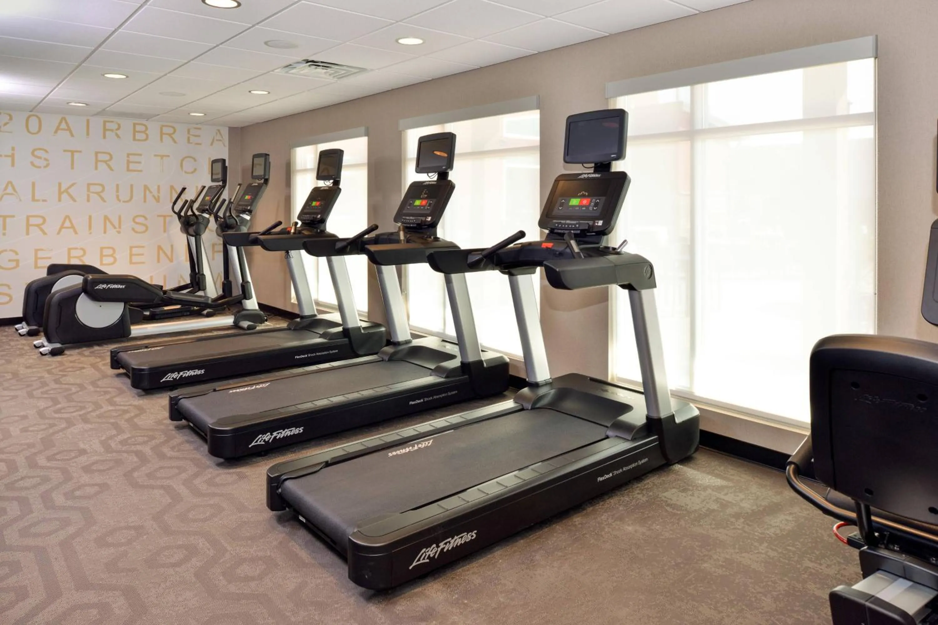 Fitness centre/facilities in Residence Inn by Marriott Bakersfield West