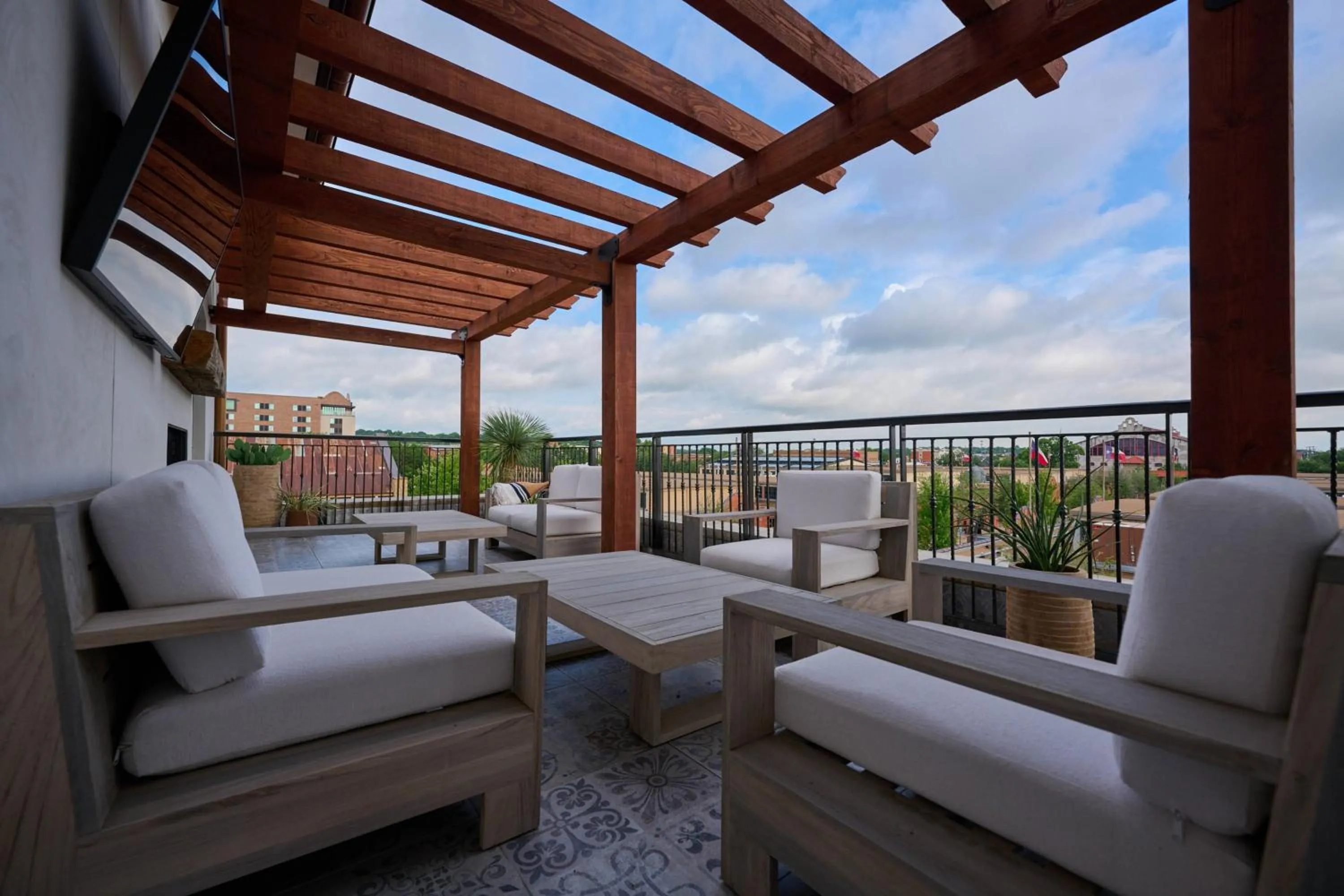 Photo of the whole room in Hotel Drover, Autograph Collection