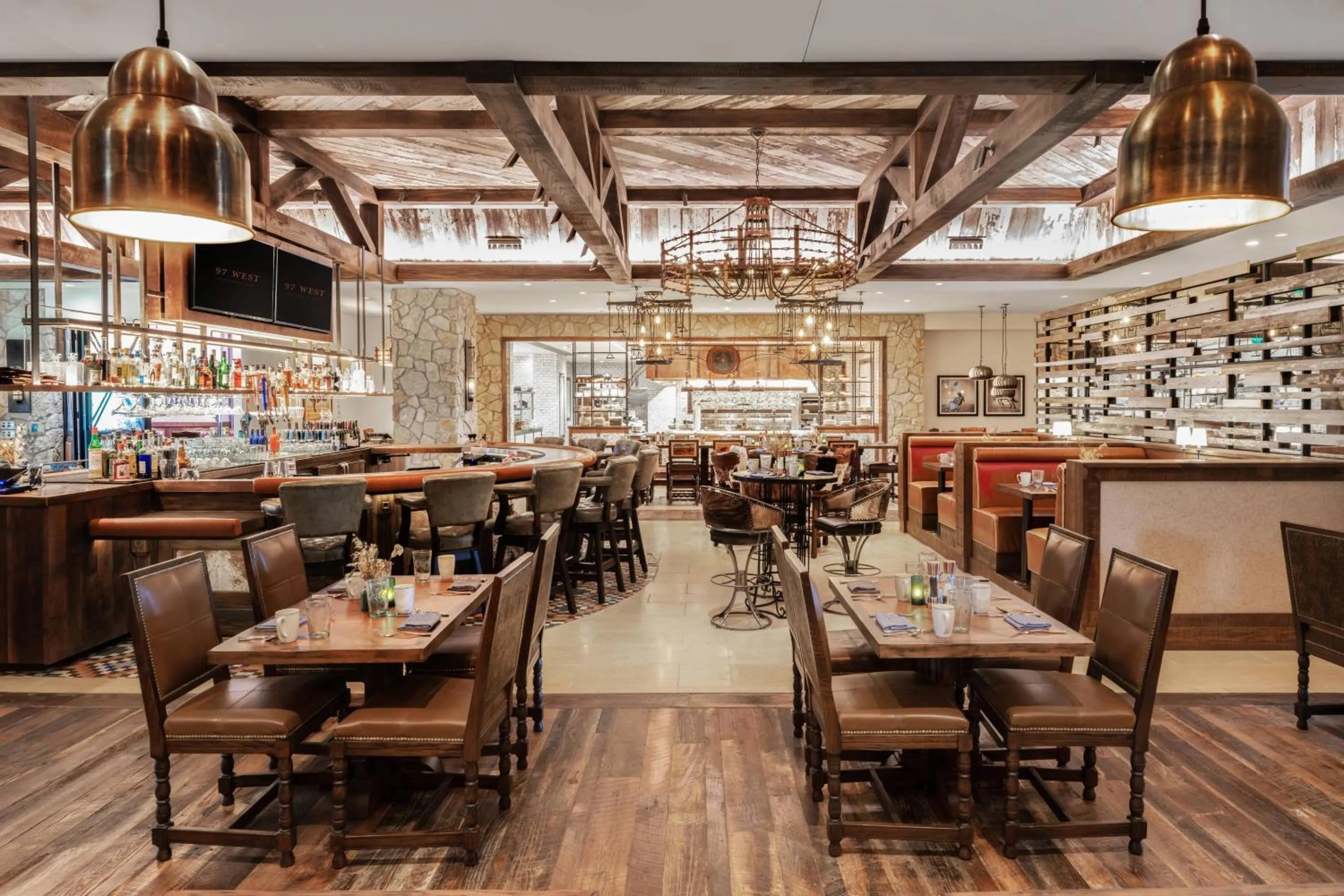 Lounge or bar in Hotel Drover, Autograph Collection