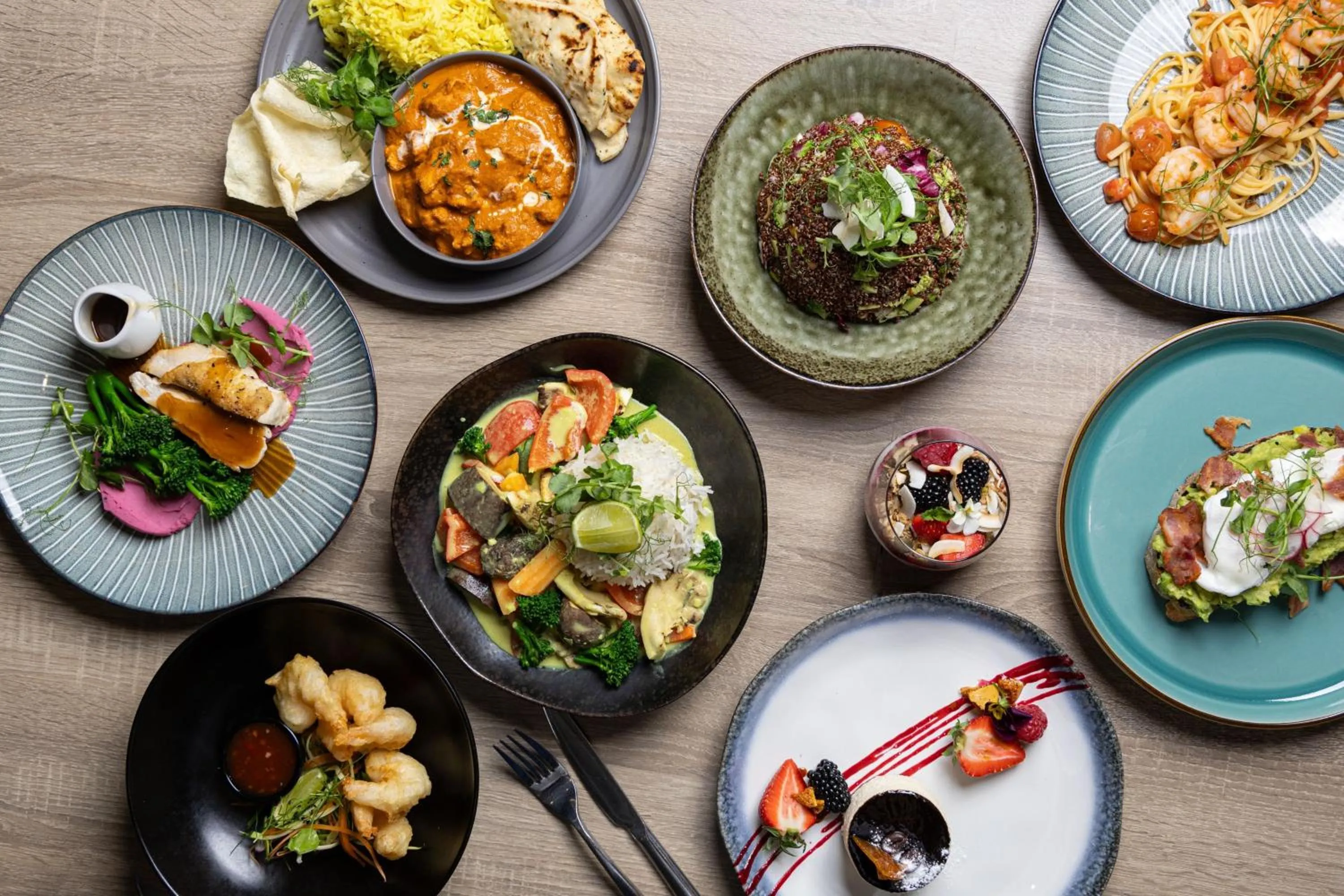 Restaurant/places to eat in Courtyard by Marriott London City Airport