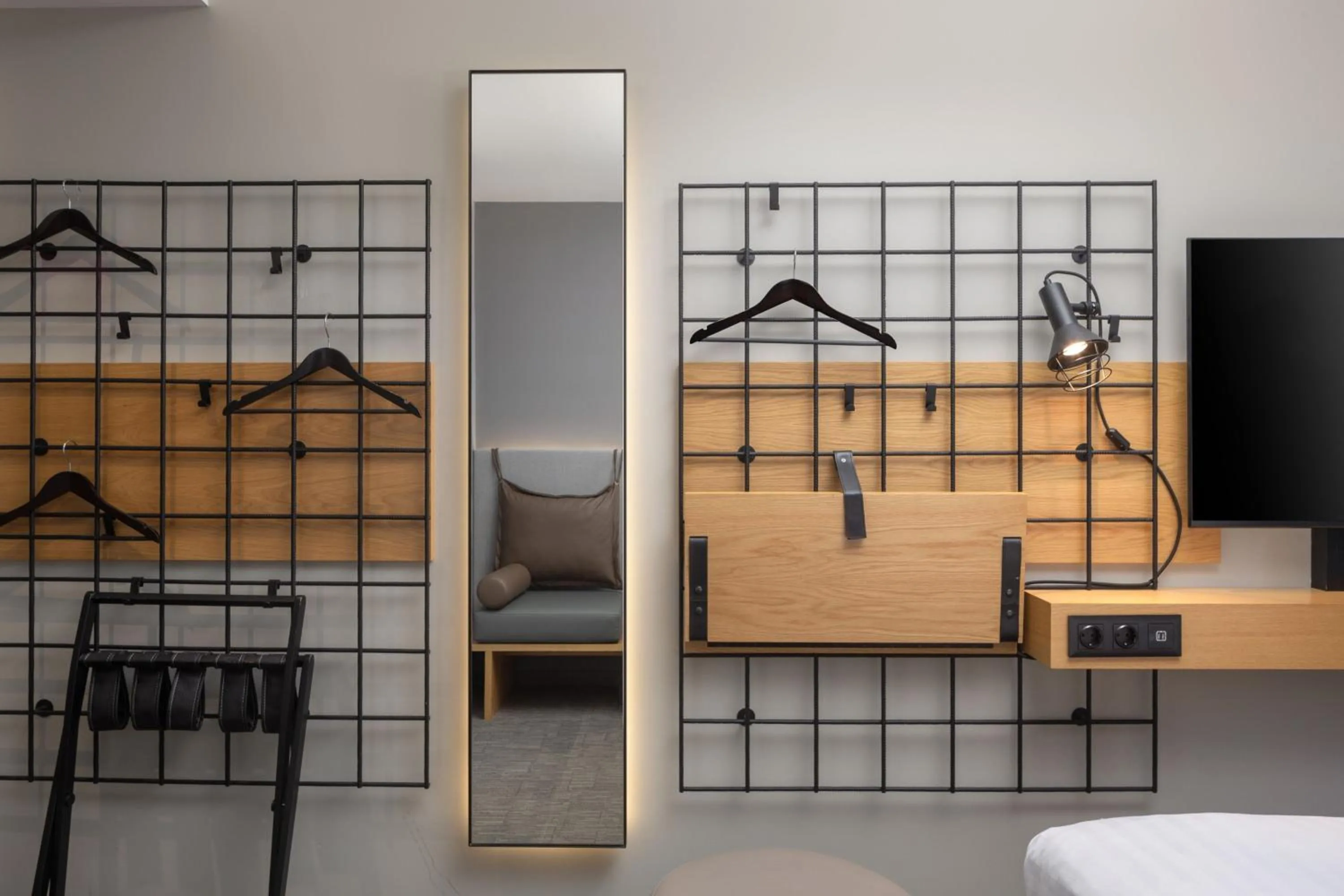 Photo of the whole room in Moxy Lisbon City