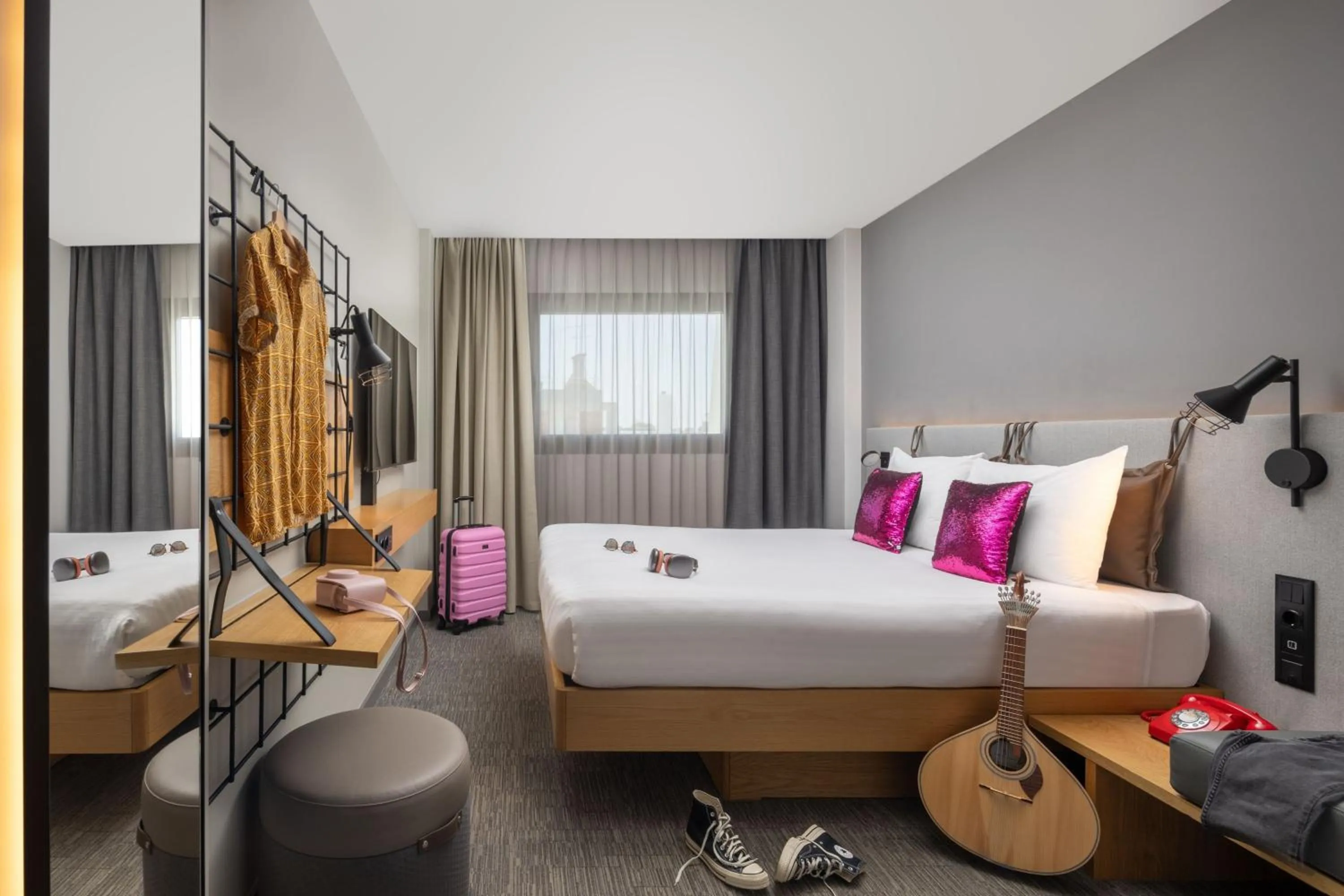 Bedroom, Bed in Moxy Lisbon City