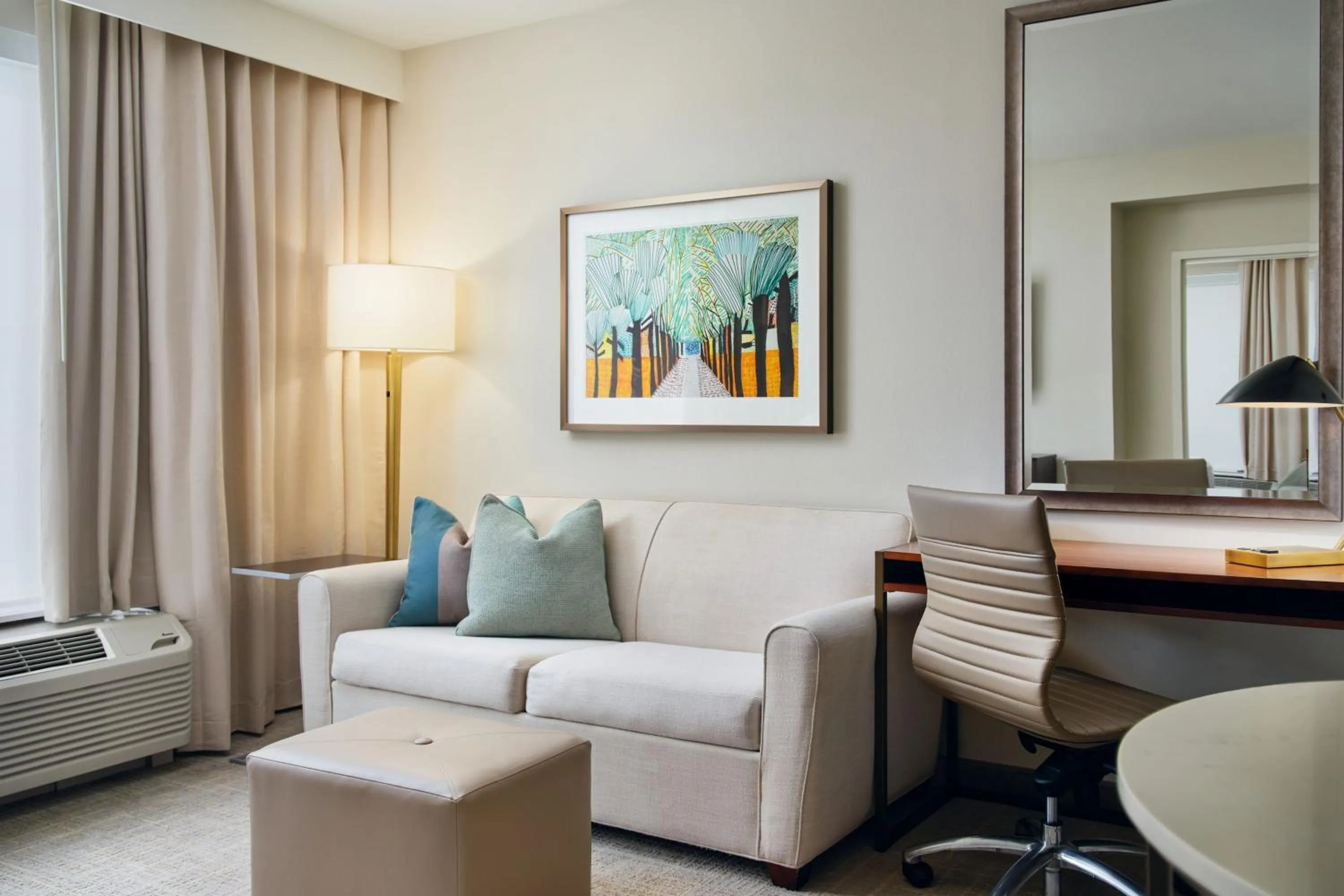 Living room in TownePlace Suites by Marriott Orlando Downtown