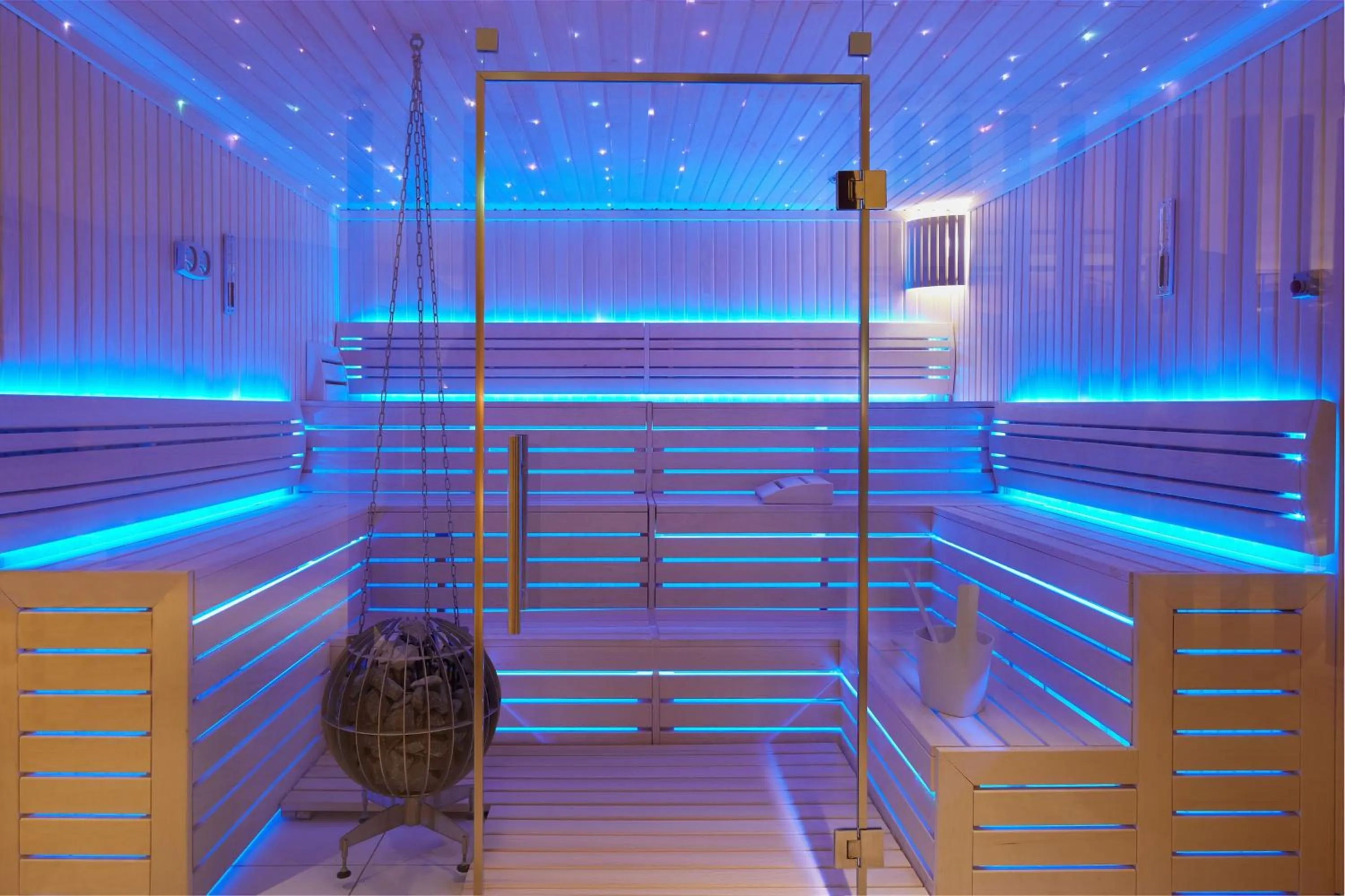 Fitness centre/facilities in Four Points by Sheraton Prishtina City