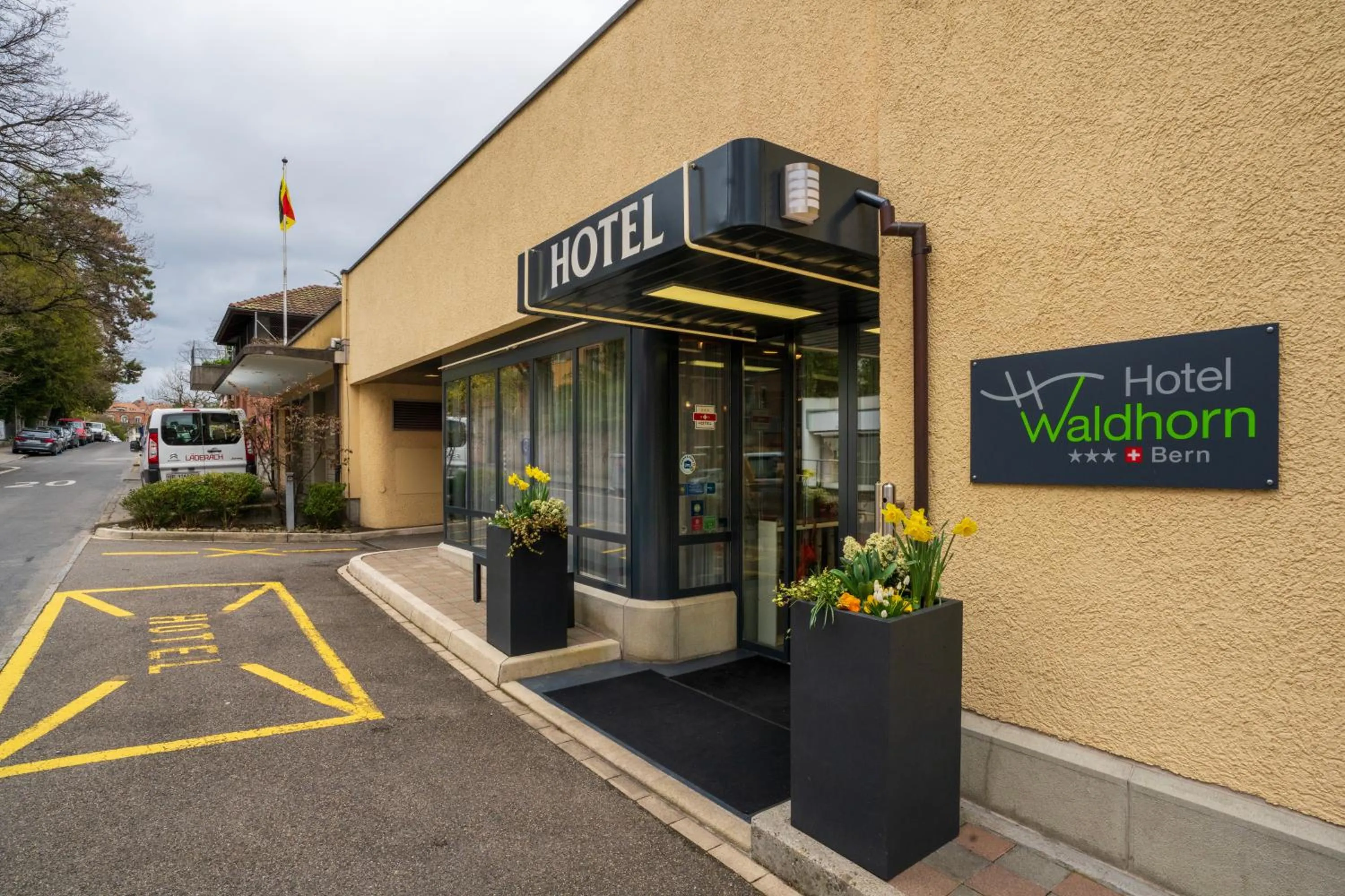 Facade/entrance in Hotel Waldhorn
