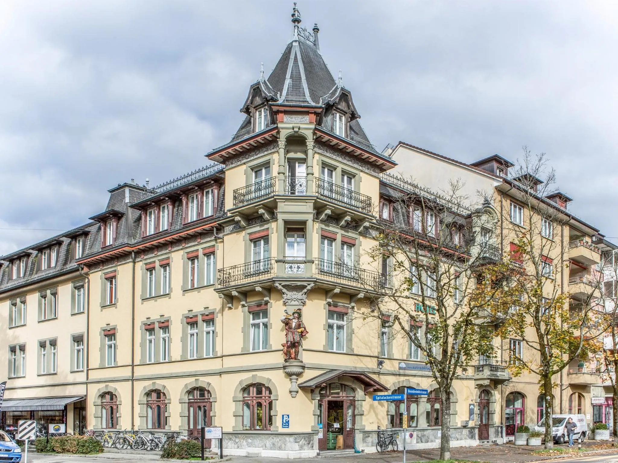 Property building in Hotel Waldhorn