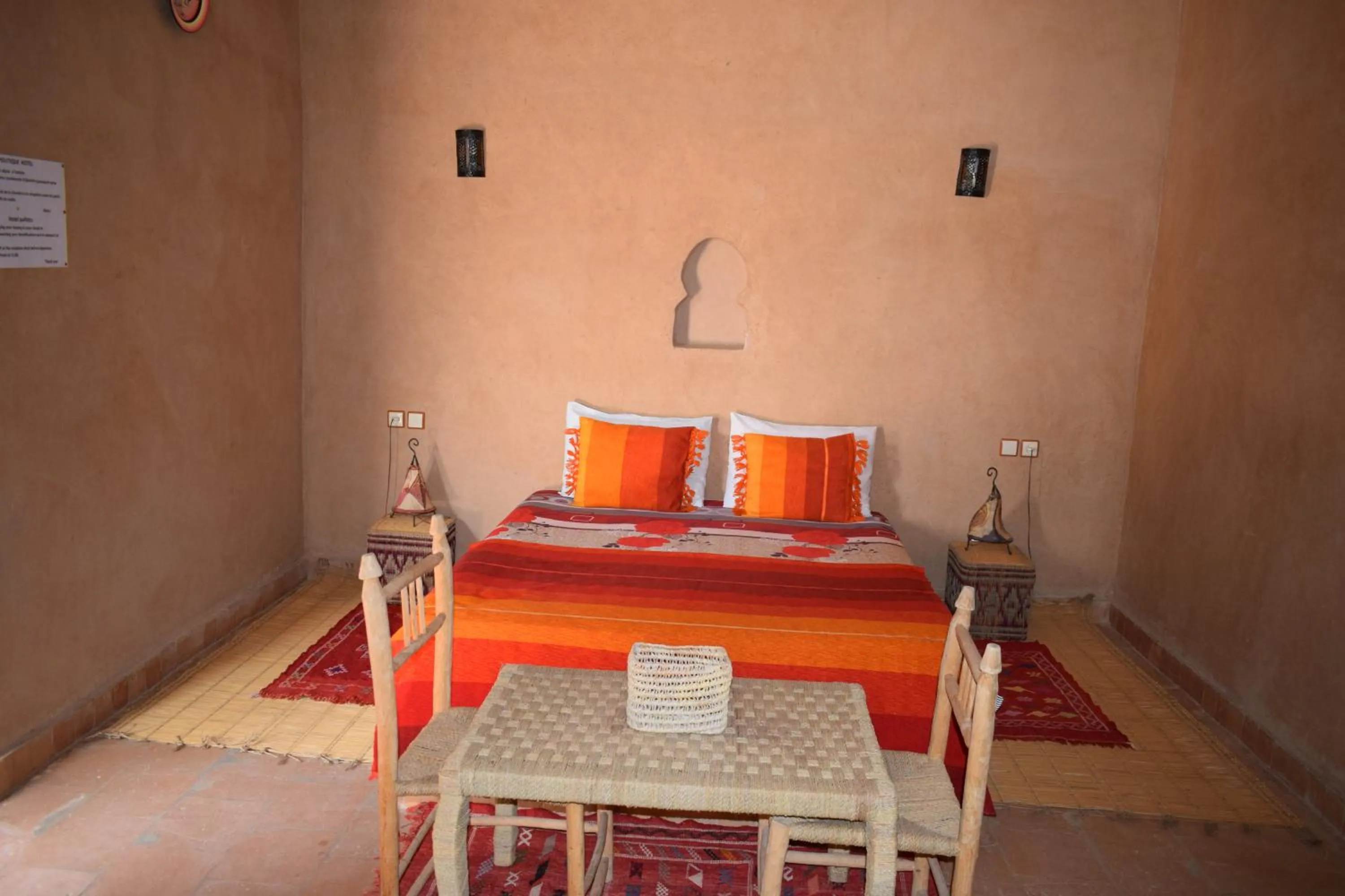 Bed in Maison d'hotes la tour de toile