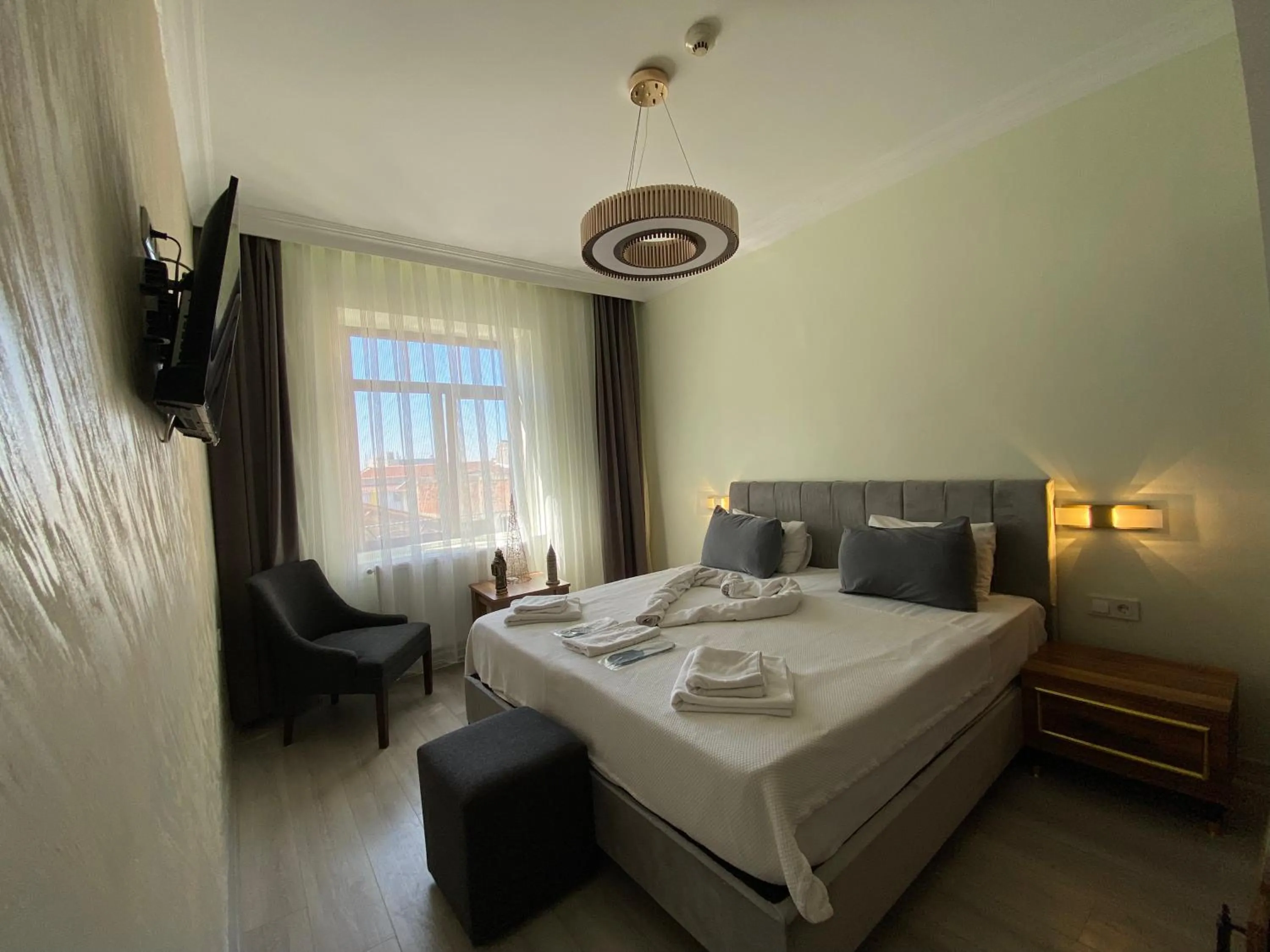 Bed in Galata Moon Hotel
