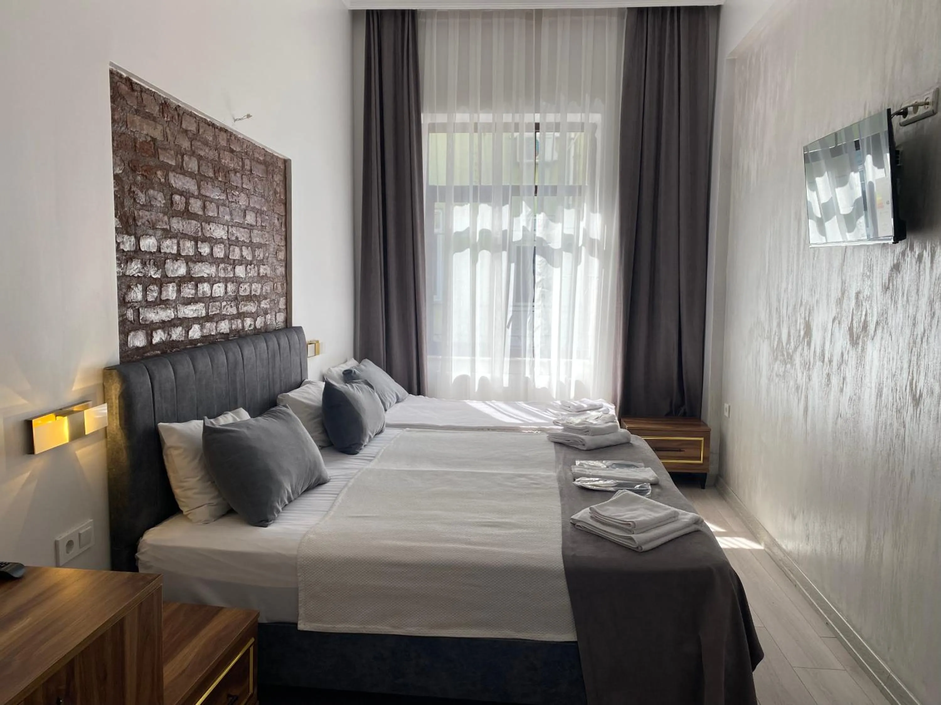 Bed in Galata Moon Hotel