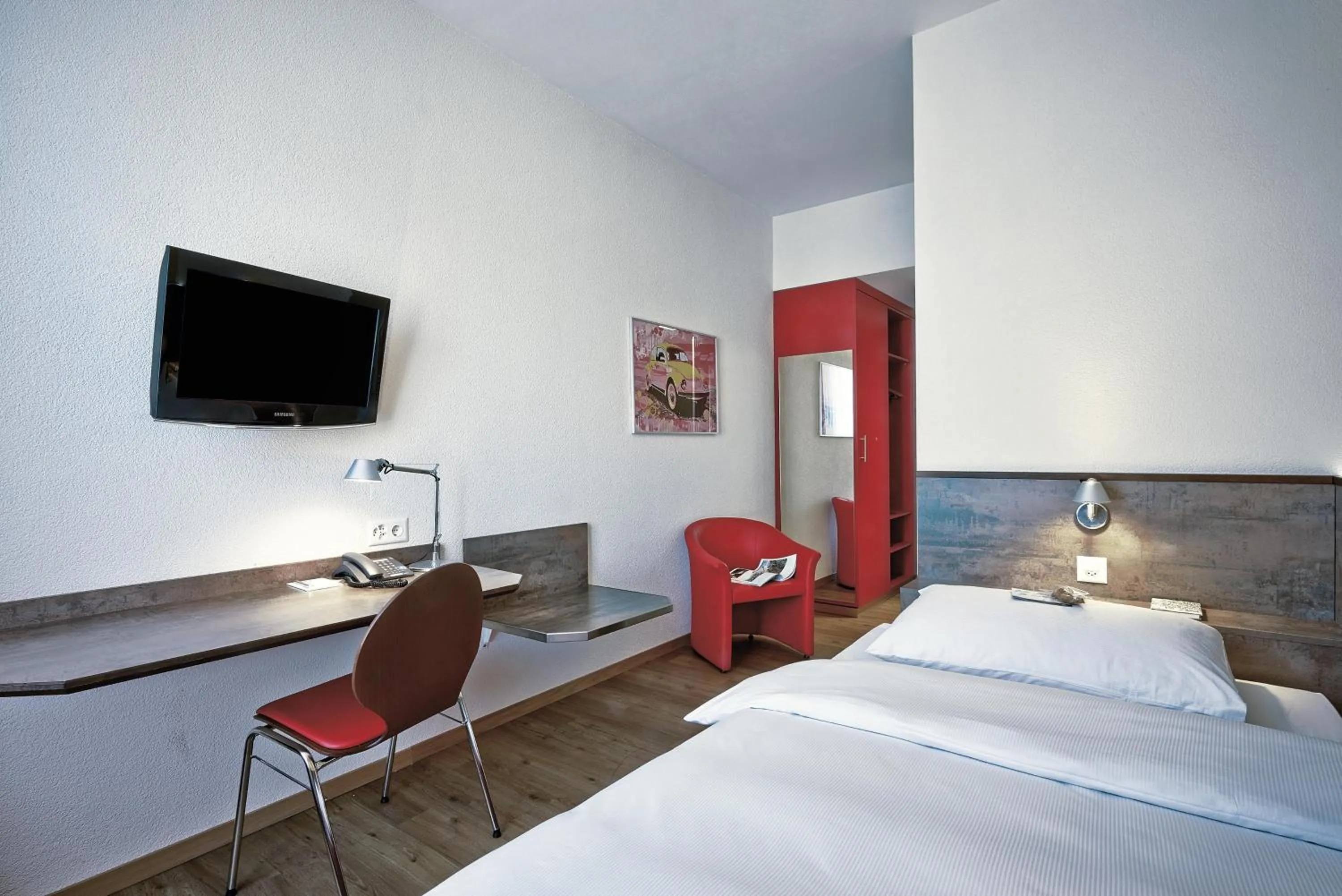 TV and multimedia, Bed in Sorell Hotel Arabelle Bern