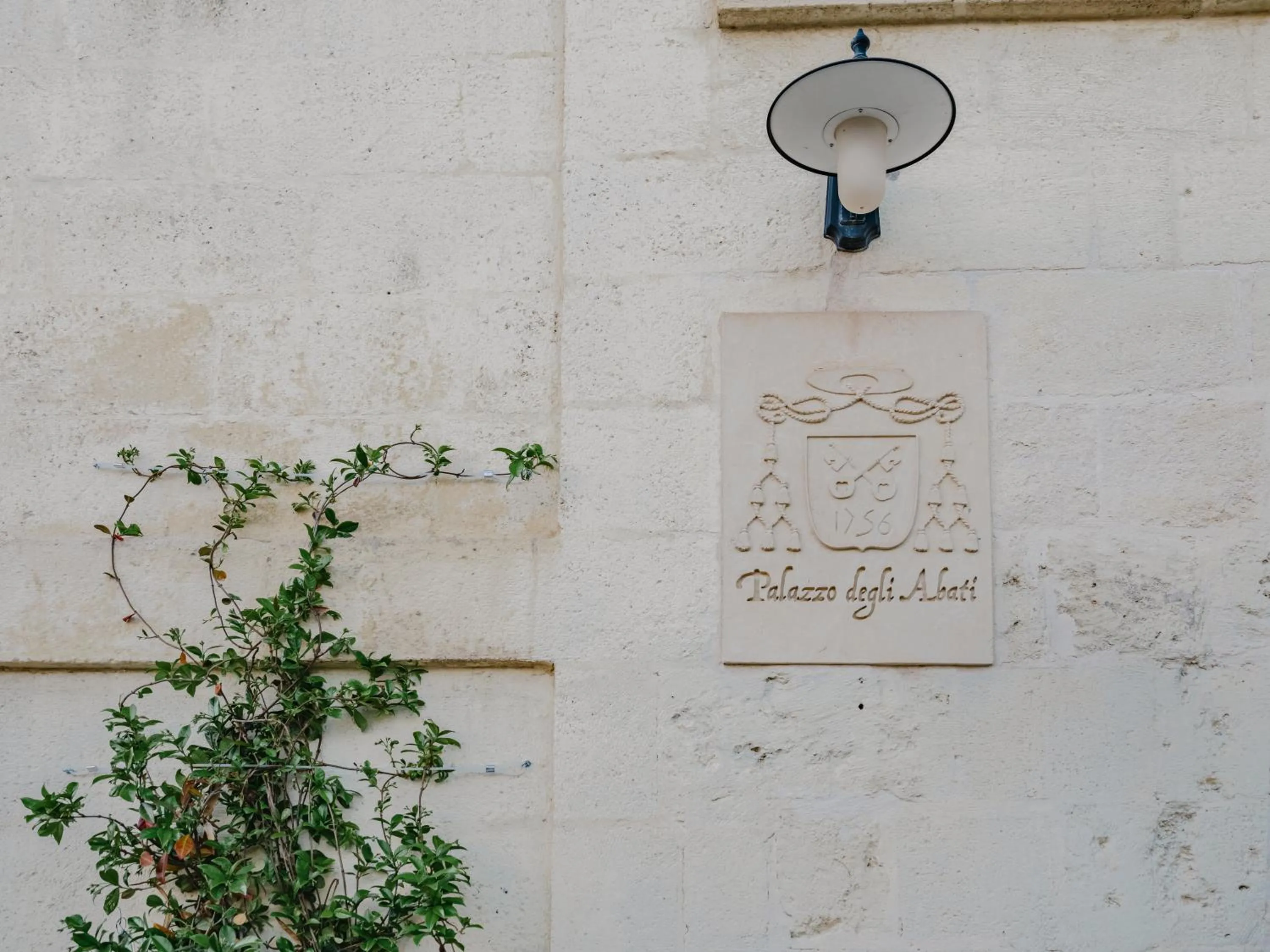 Decorative detail in Palazzo Degli Abati