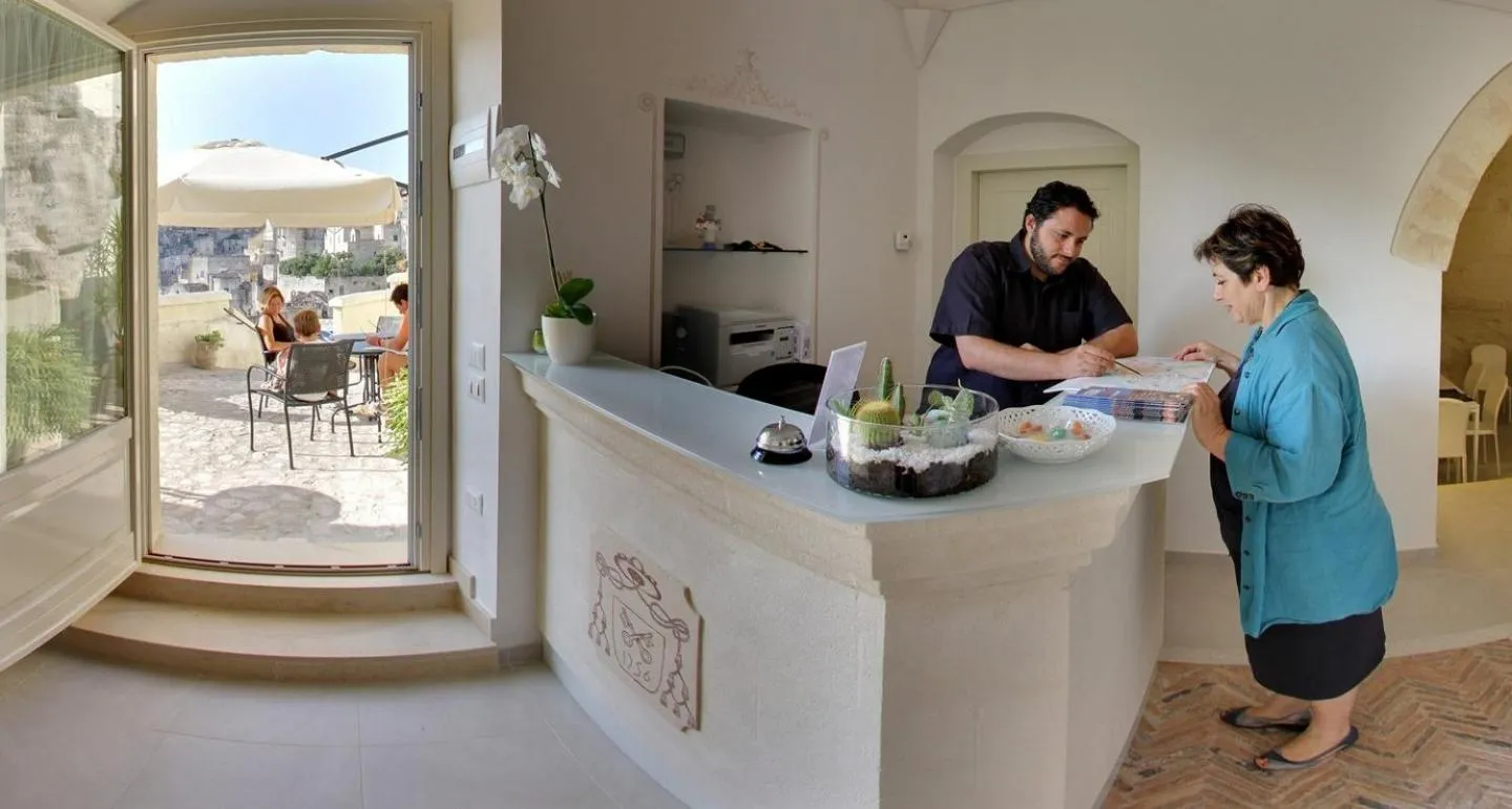 Staff in Palazzo Degli Abati