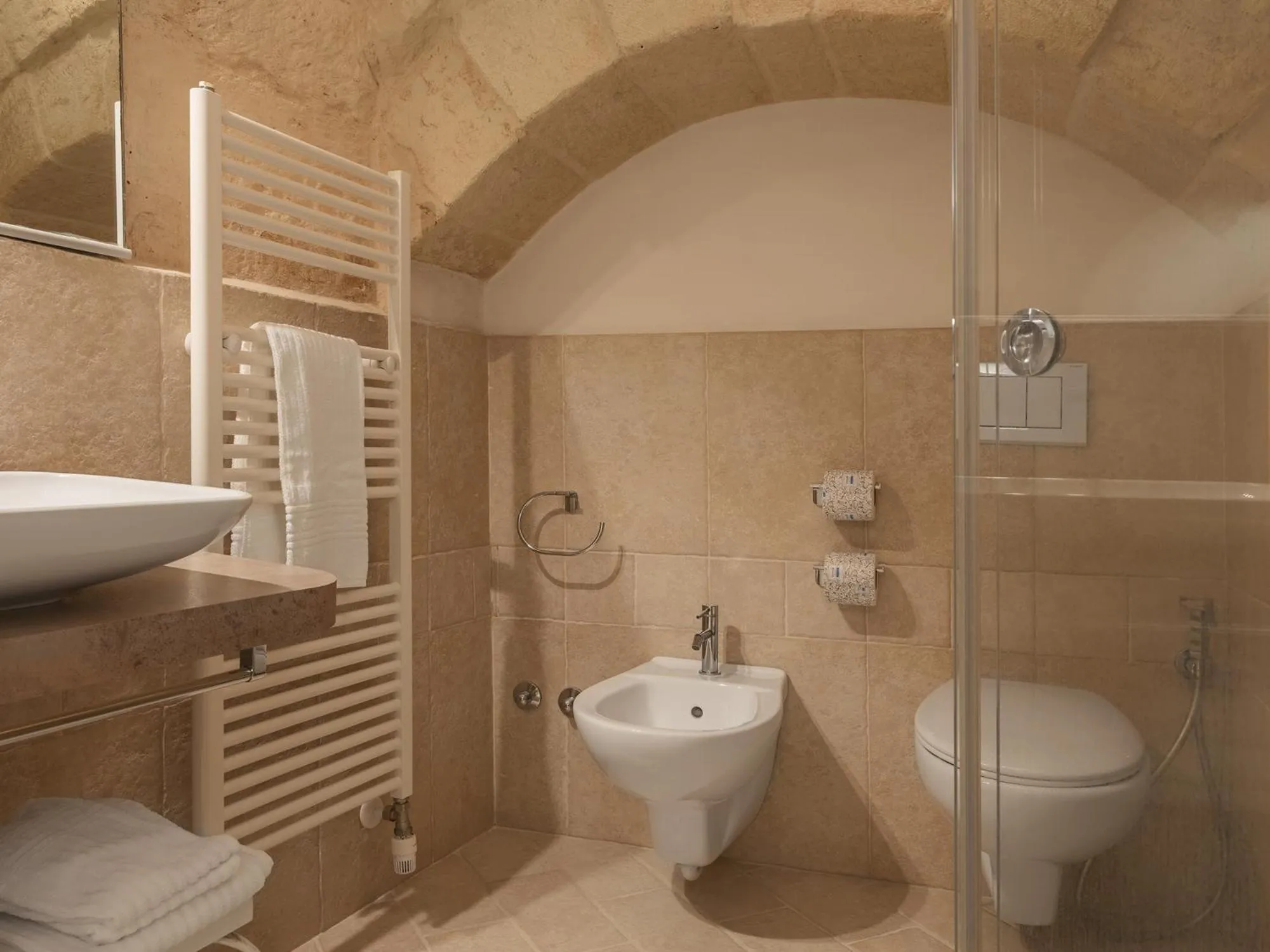 Toilet in Palazzo Degli Abati